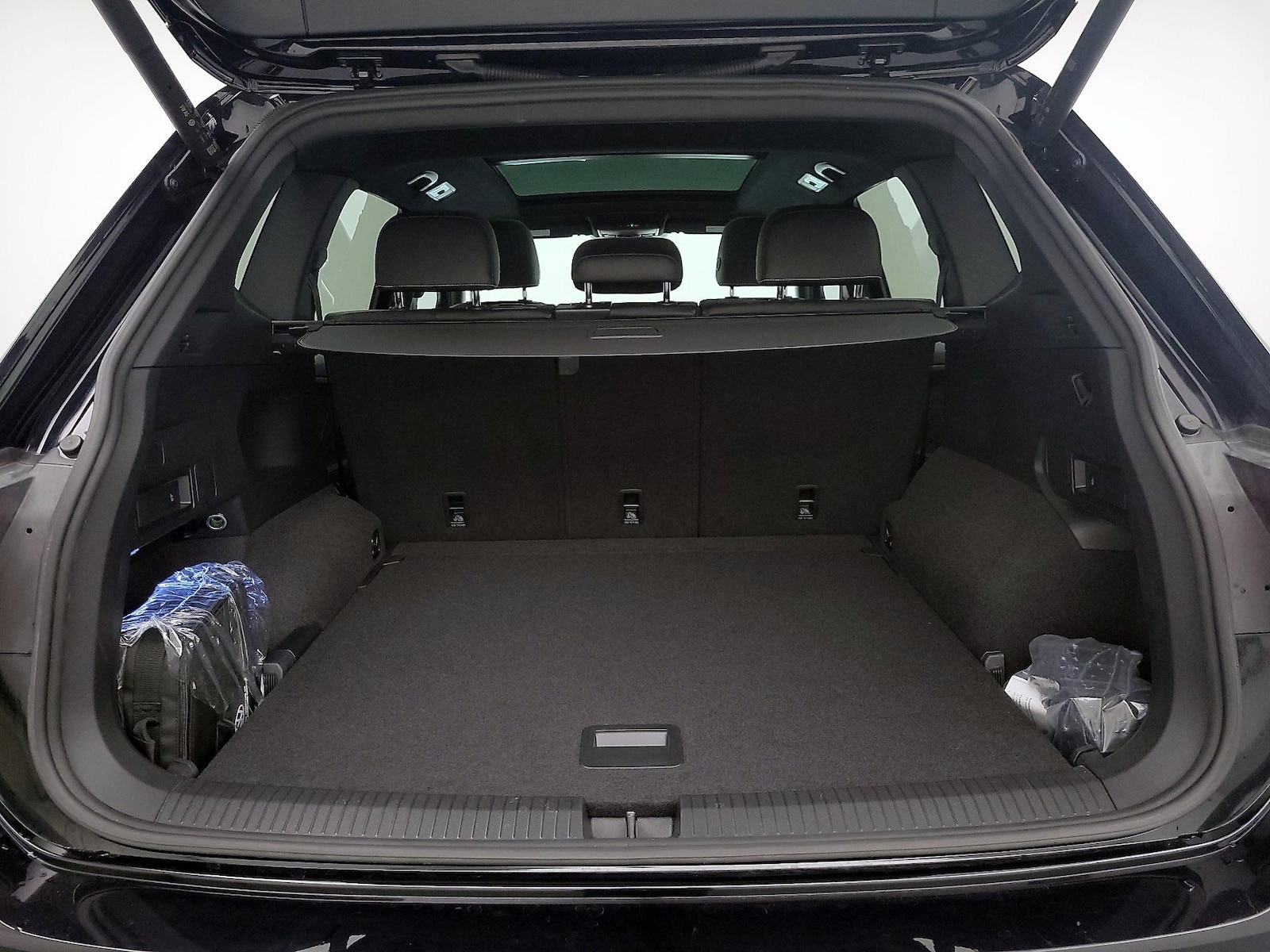 2022 Volkswagen Tiguan SE R-LINE BLACK - Photo 22