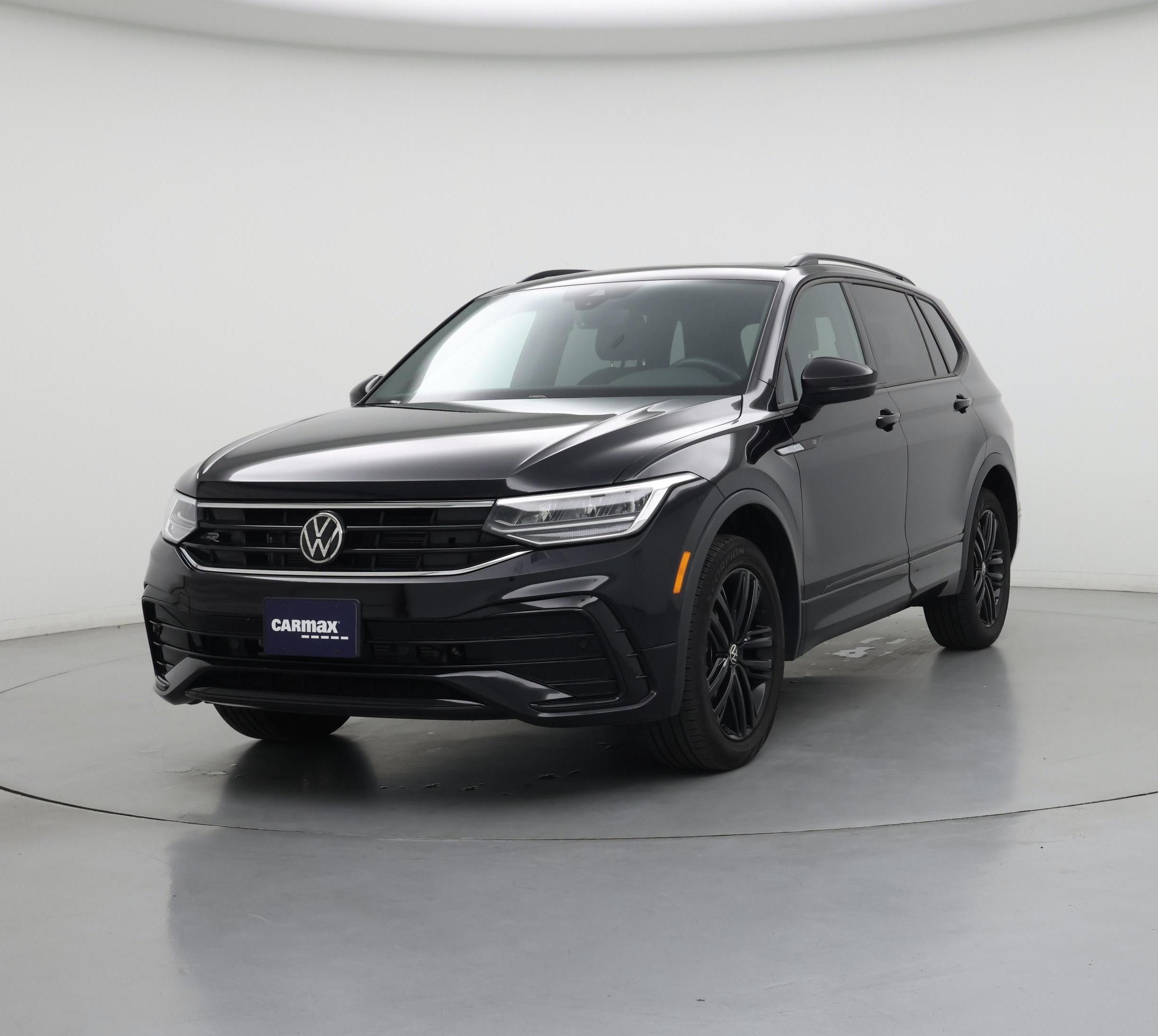 Thumbnail: 2022 Volkswagen Tiguan - 4