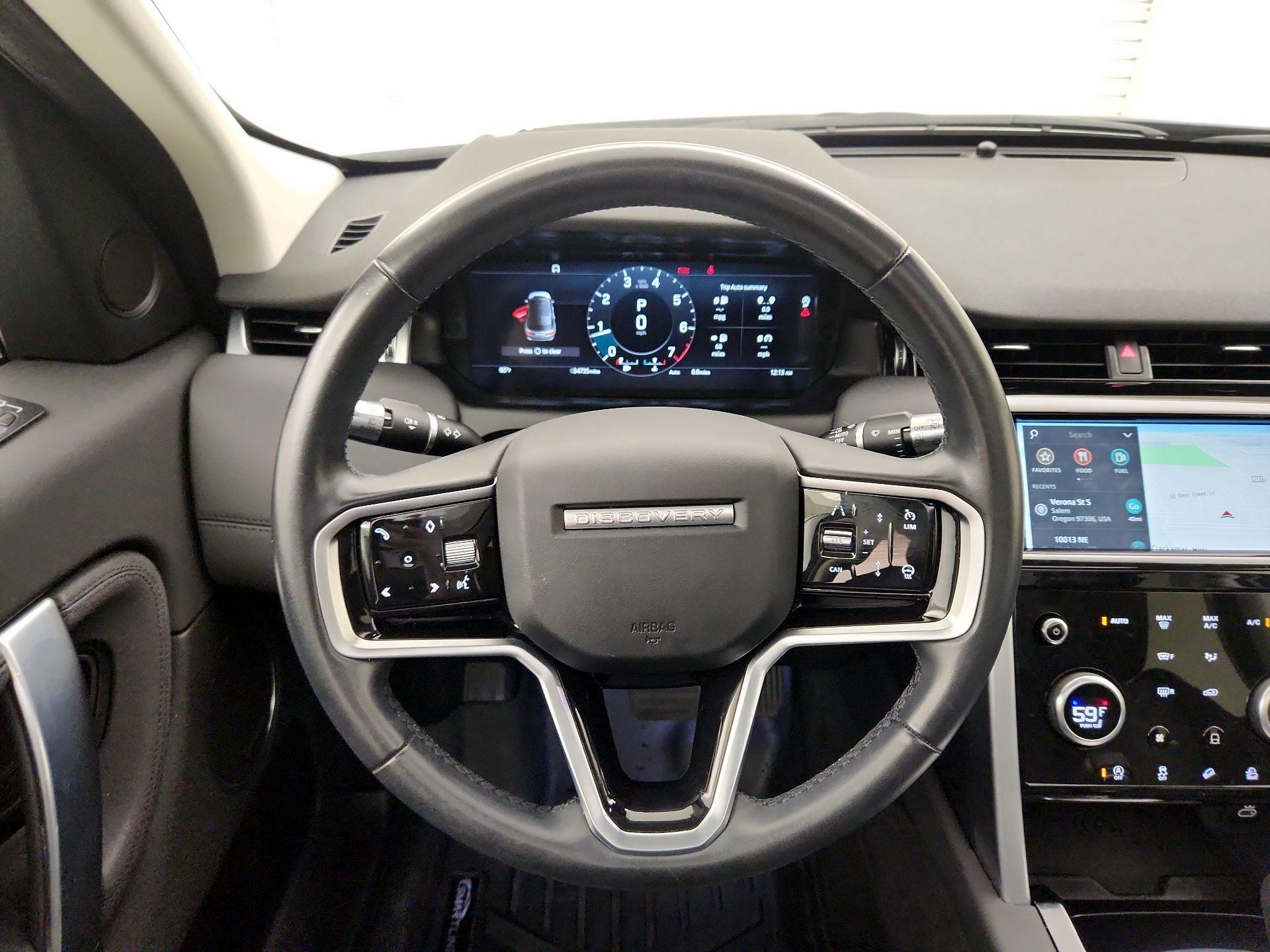 Thumbnail: 2022 Land Rover Discovery Sport - 10