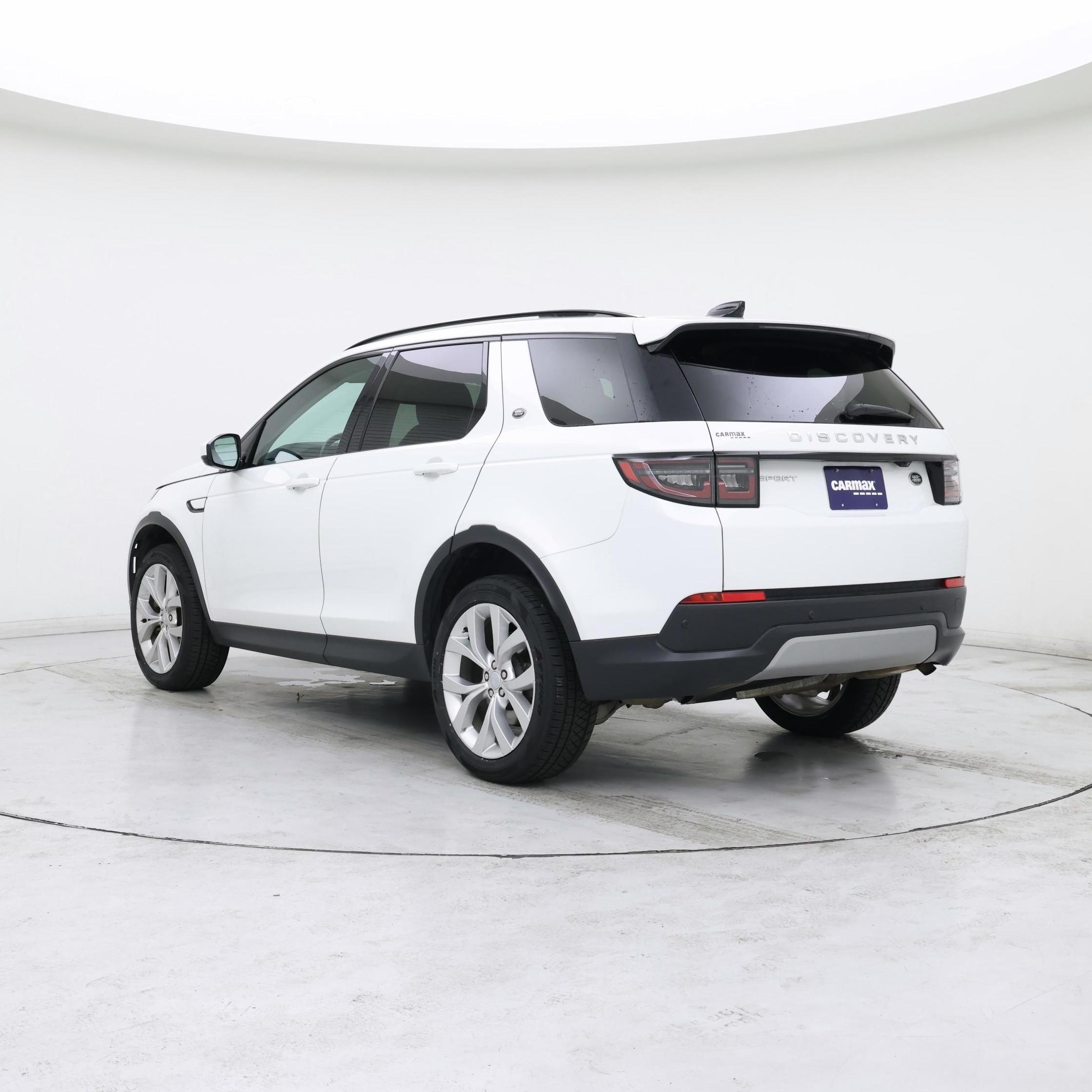 Thumbnail: 2022 Land Rover Discovery Sport - 2