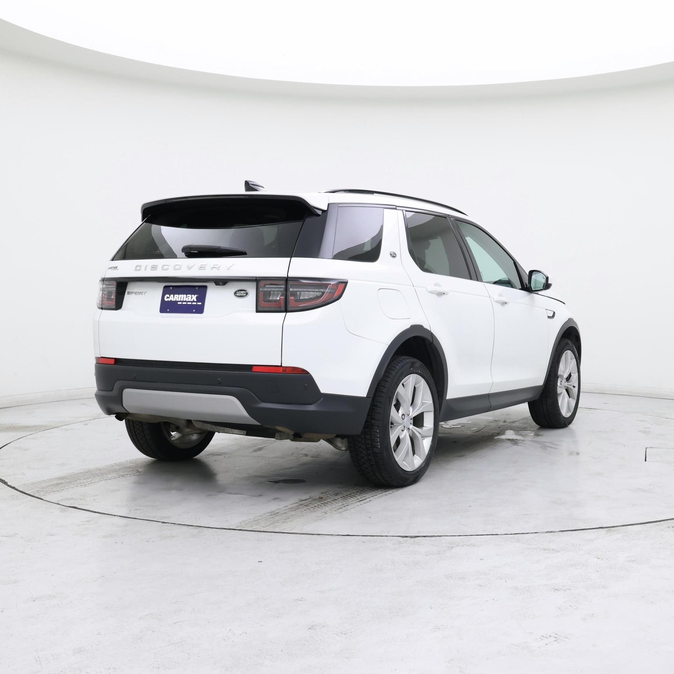 Thumbnail: 2022 Land Rover Discovery Sport - 8