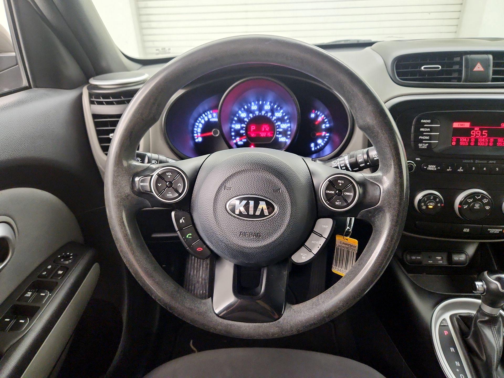 Thumbnail: 2016 Kia Soul - 10