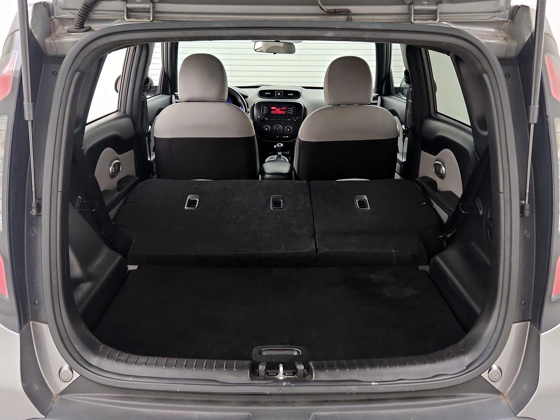 Thumbnail: 2016 Kia Soul - 20
