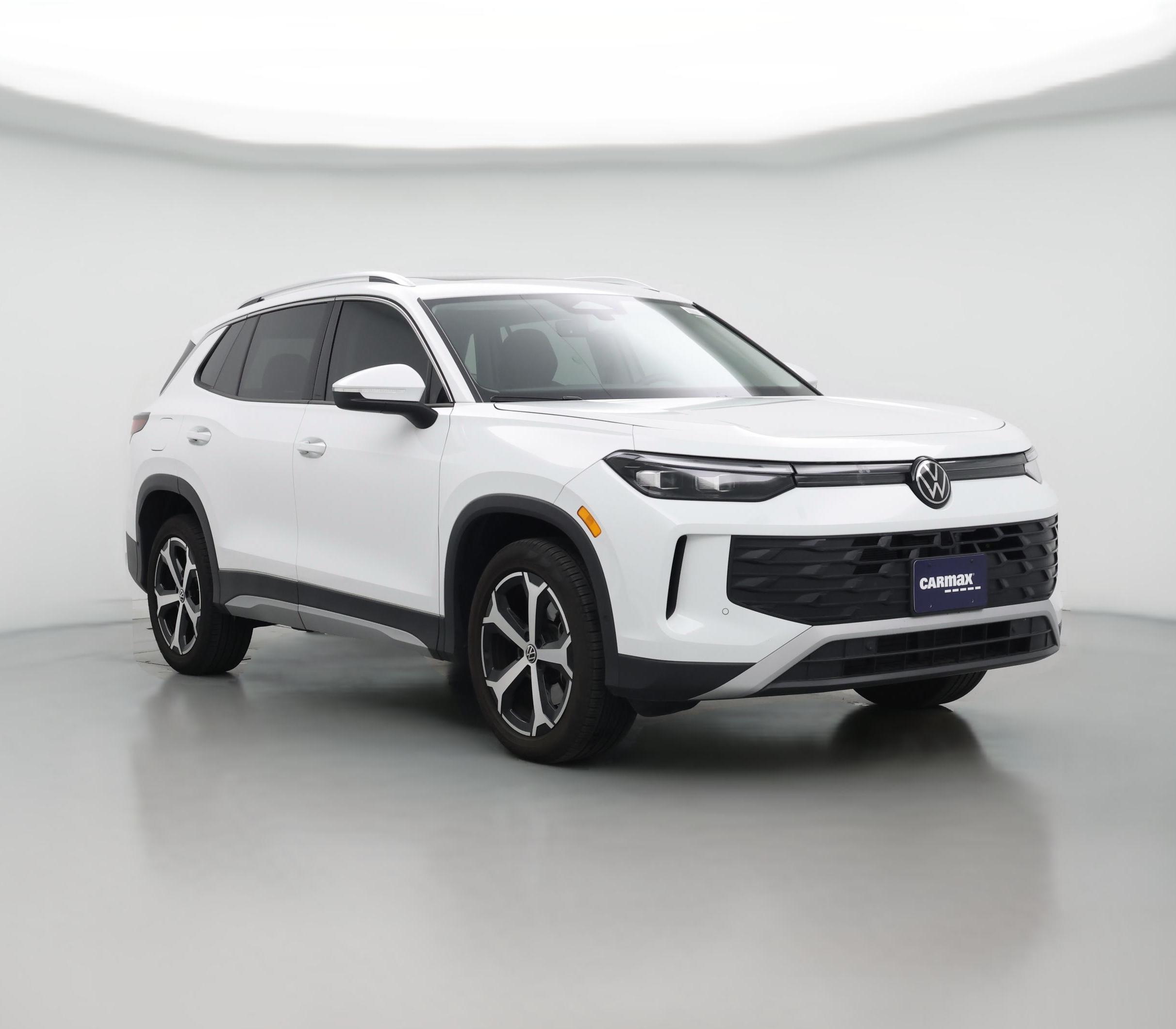 Thumbnail: 2025 Volkswagen Tiguan - 1