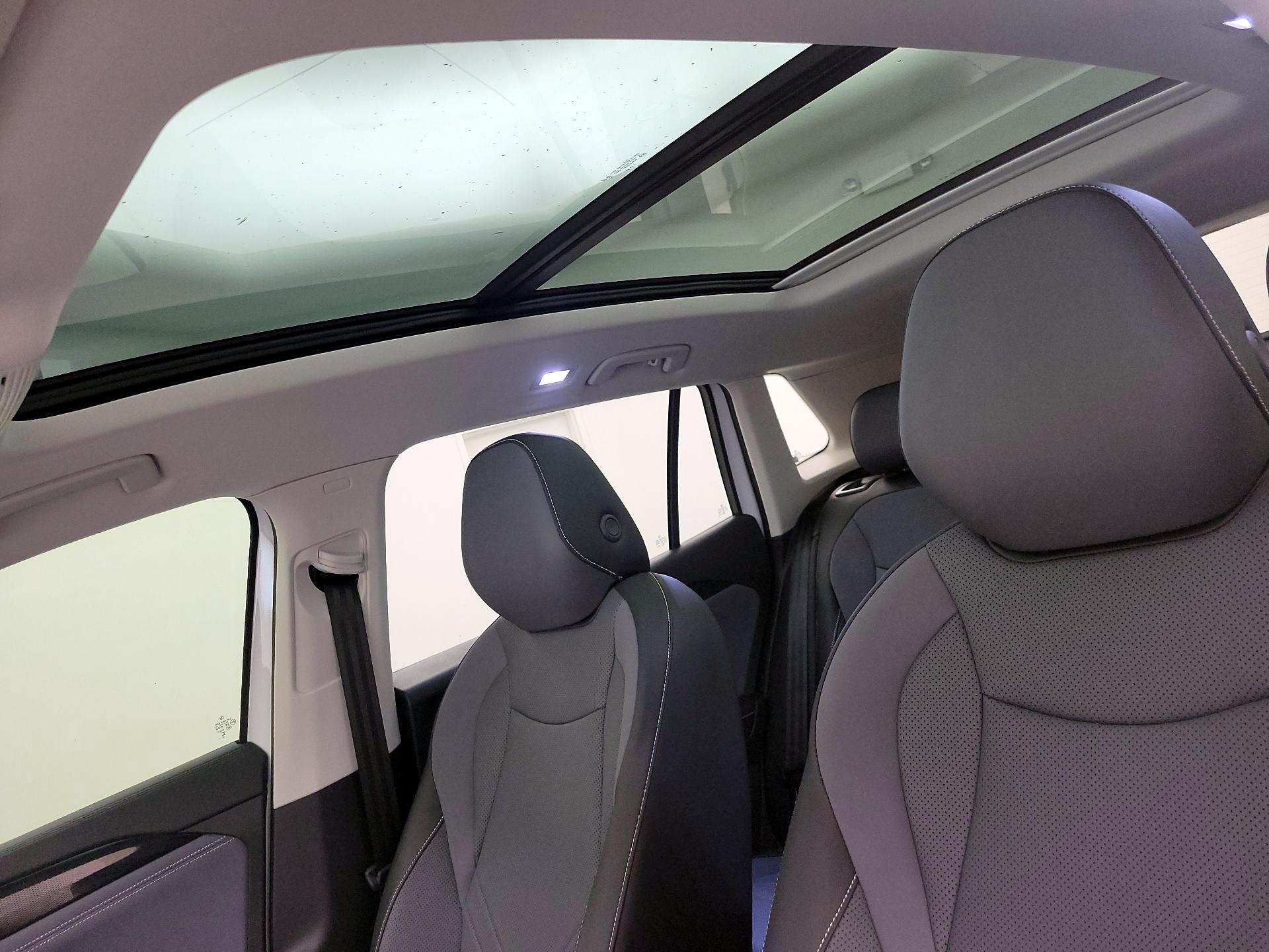 Thumbnail: 2025 Volkswagen Tiguan - 20