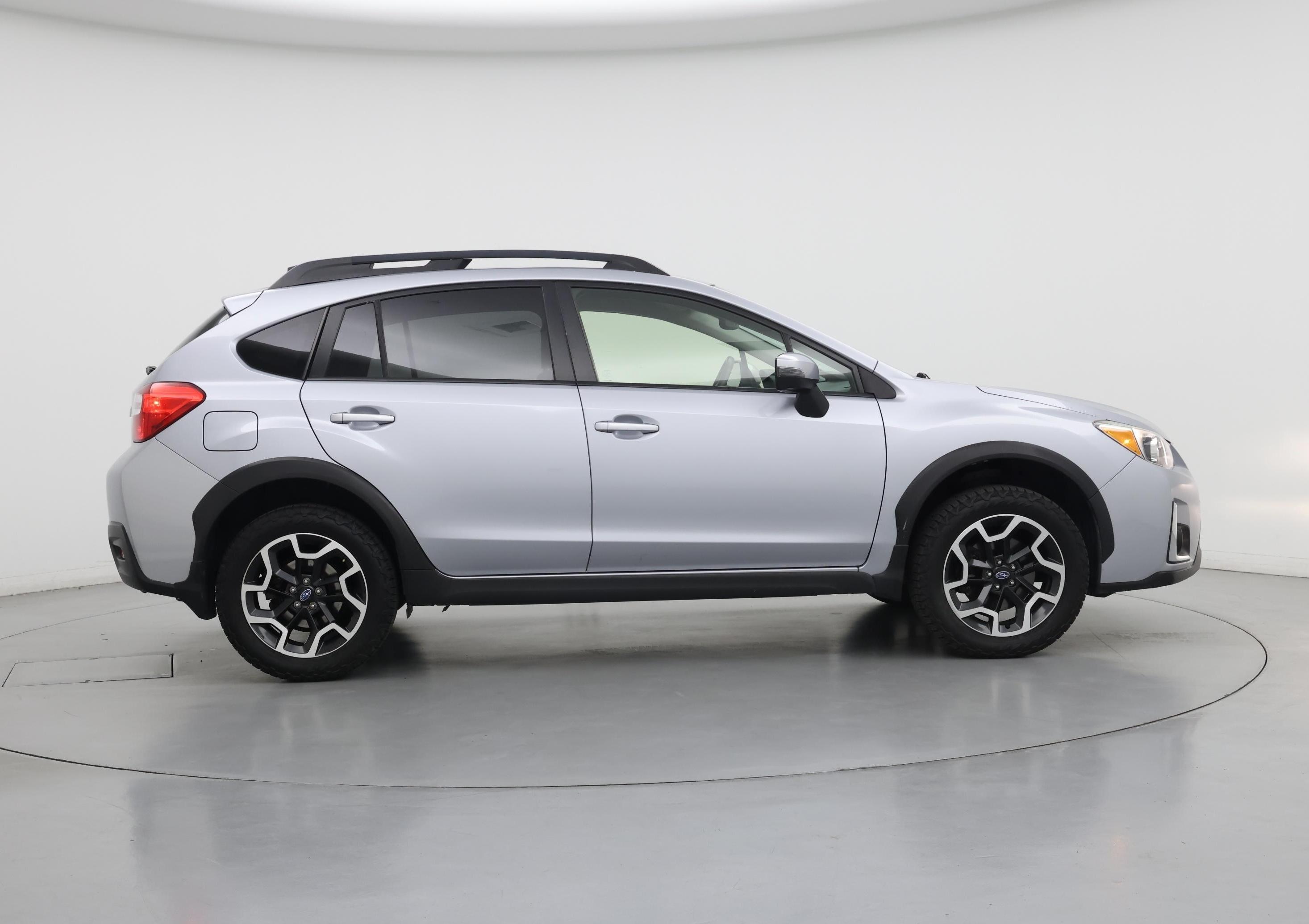 Thumbnail: 2016 Subaru XV Crosstrek - 7