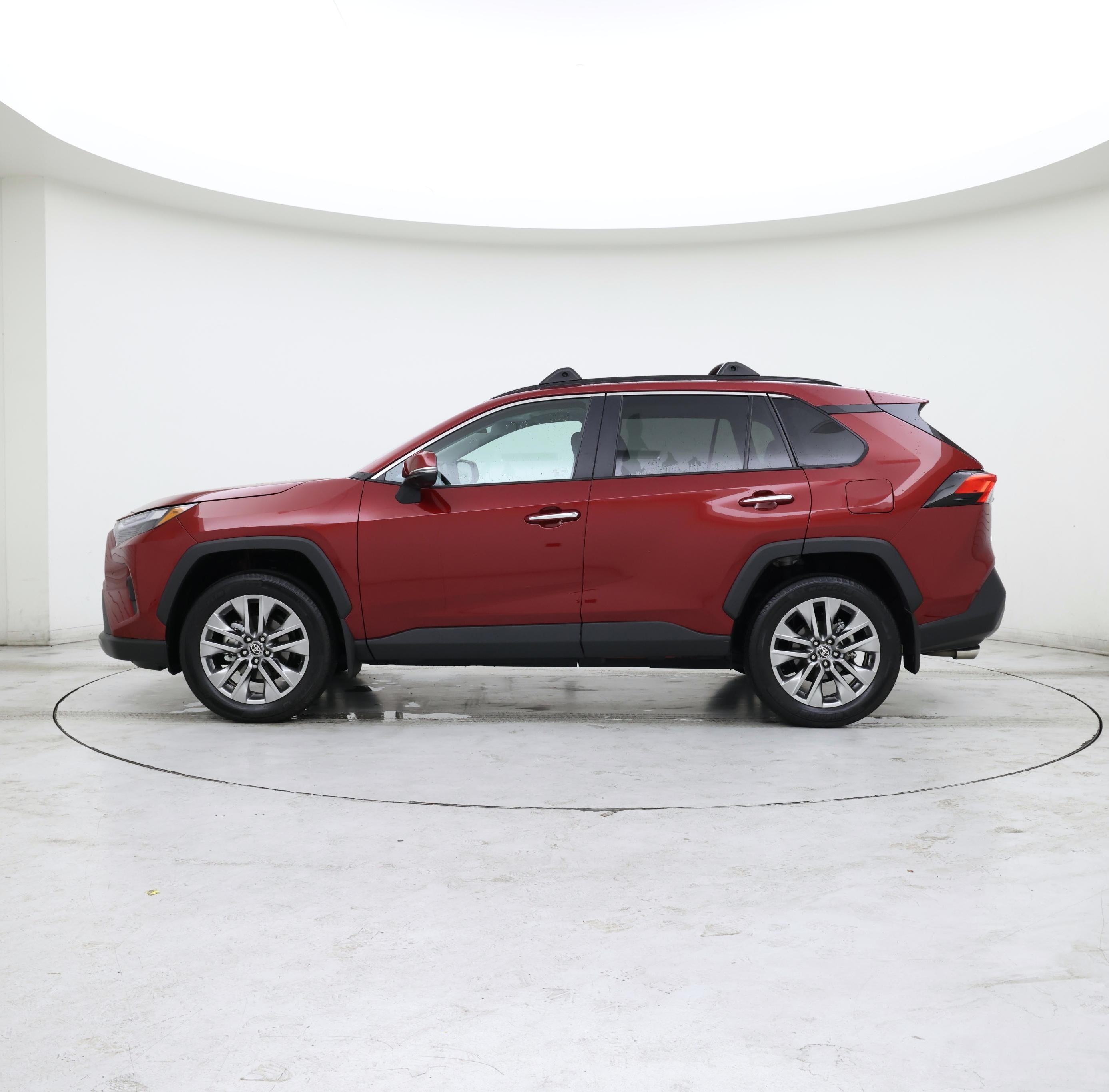 Thumbnail: 2025 Toyota RAV4 - 3