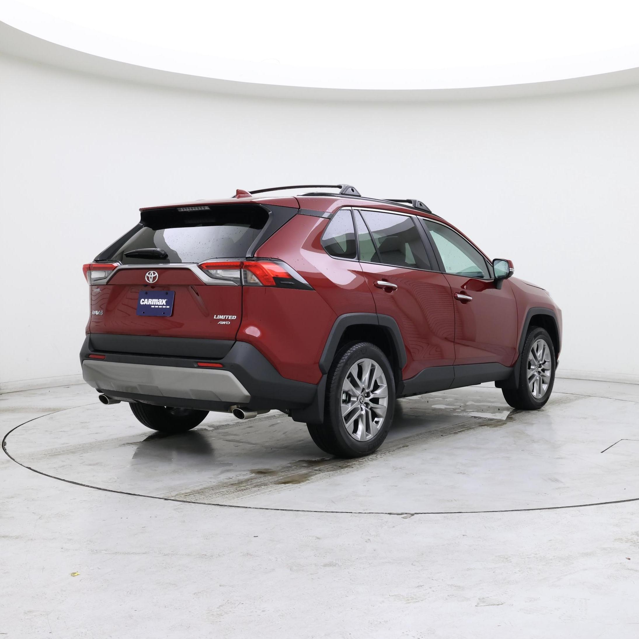 Thumbnail: 2025 Toyota RAV4 - 8