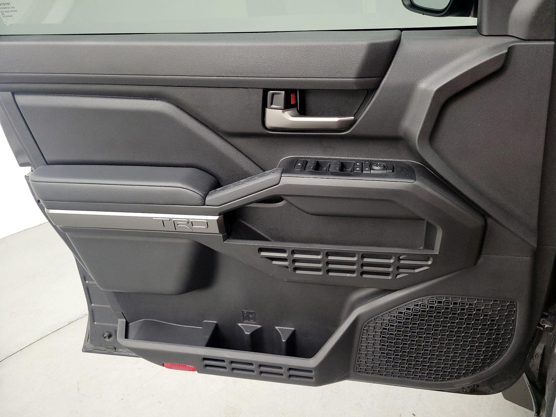 Thumbnail: 2025 Toyota Tacoma - 12