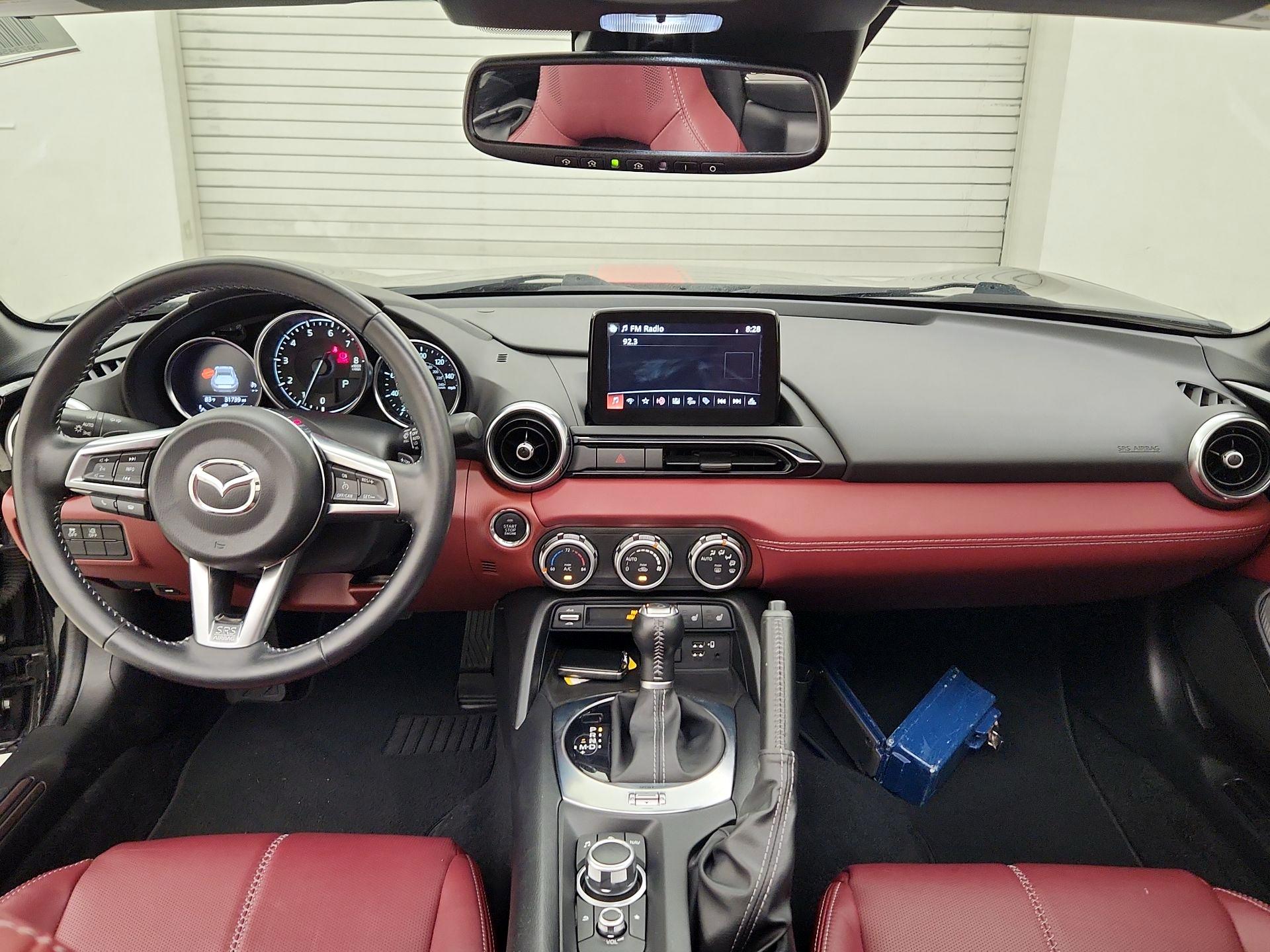Thumbnail: 2020 Mazda MX-5 Miata - 9