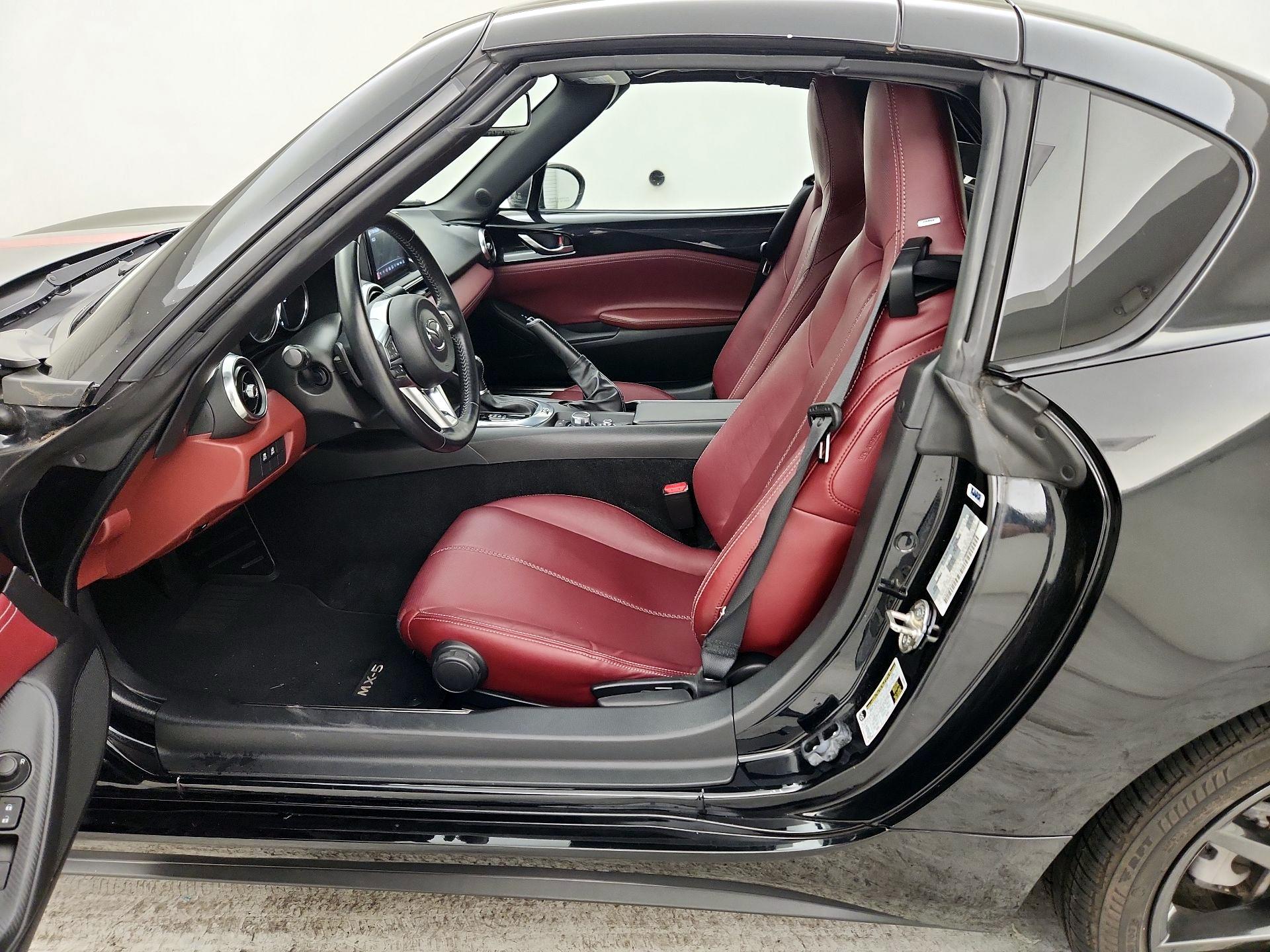 Thumbnail: 2020 Mazda MX-5 Miata - 11