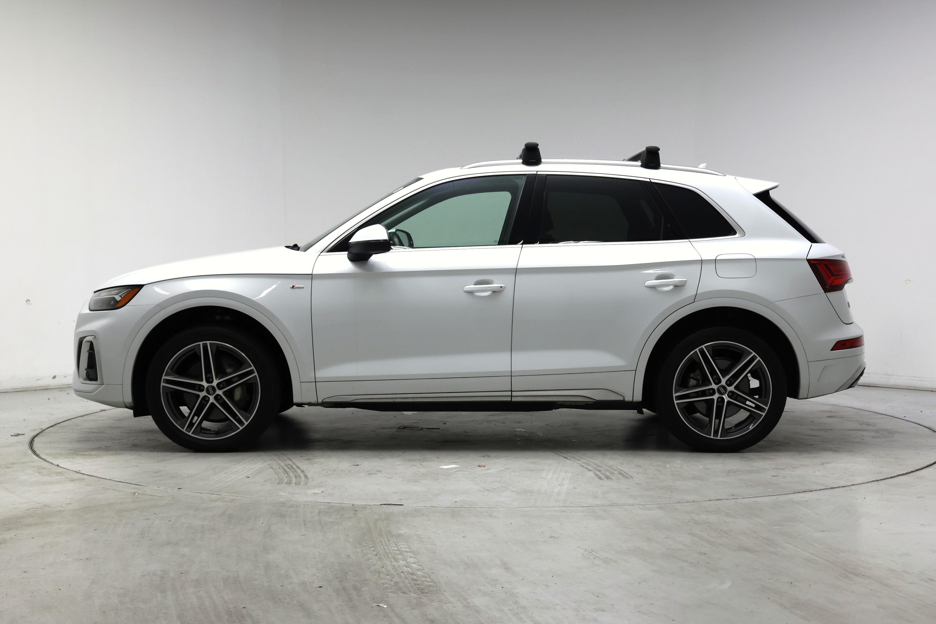 Thumbnail: 2021 Audi Q5 - 3