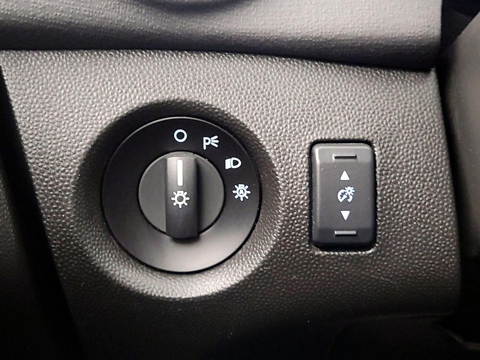 2019 Ford Fiesta SE - Photo 14