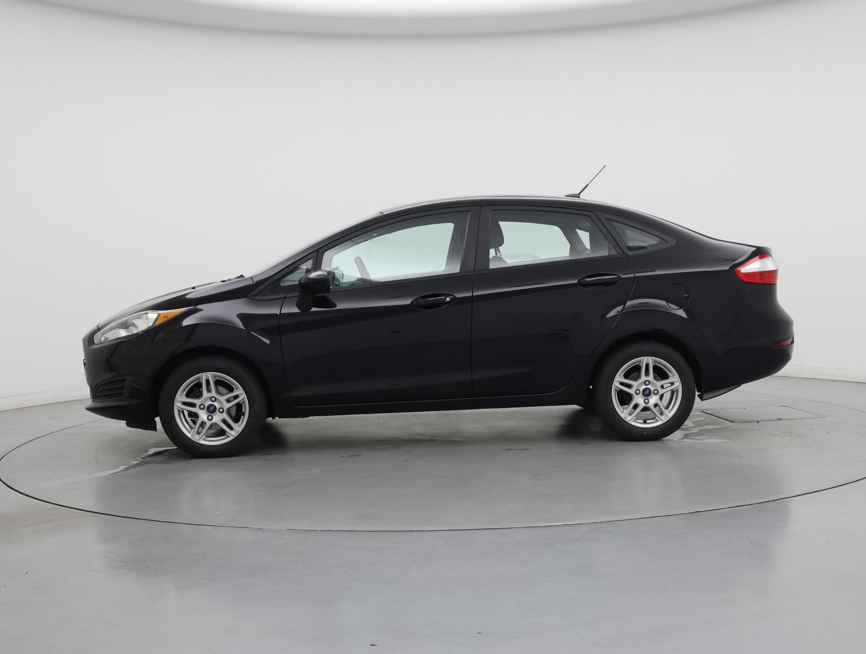 Thumbnail: 2019 Ford Fiesta - 3