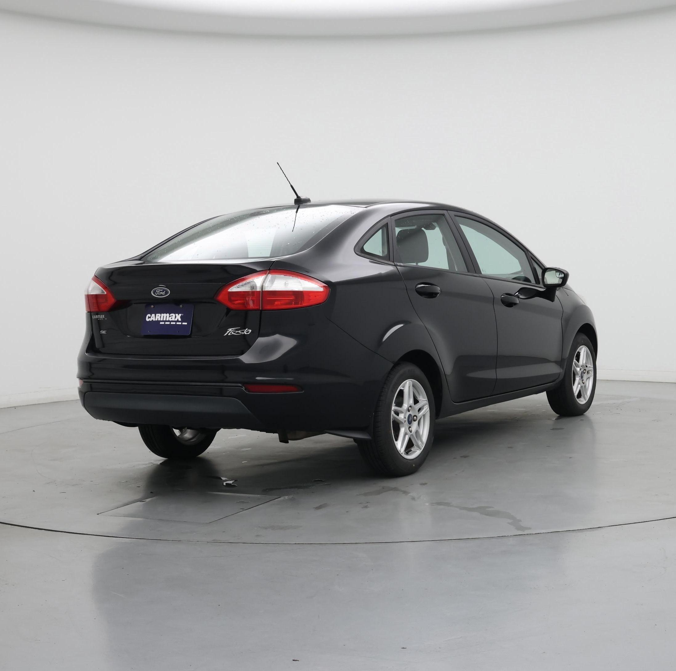 Thumbnail: 2019 Ford Fiesta - 8