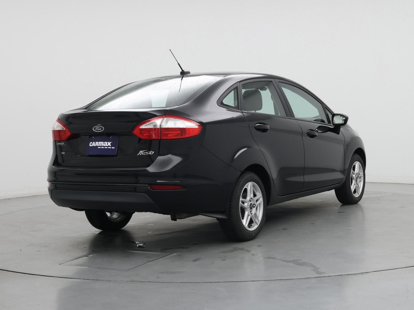 2019 Ford Fiesta SE - Photo 9