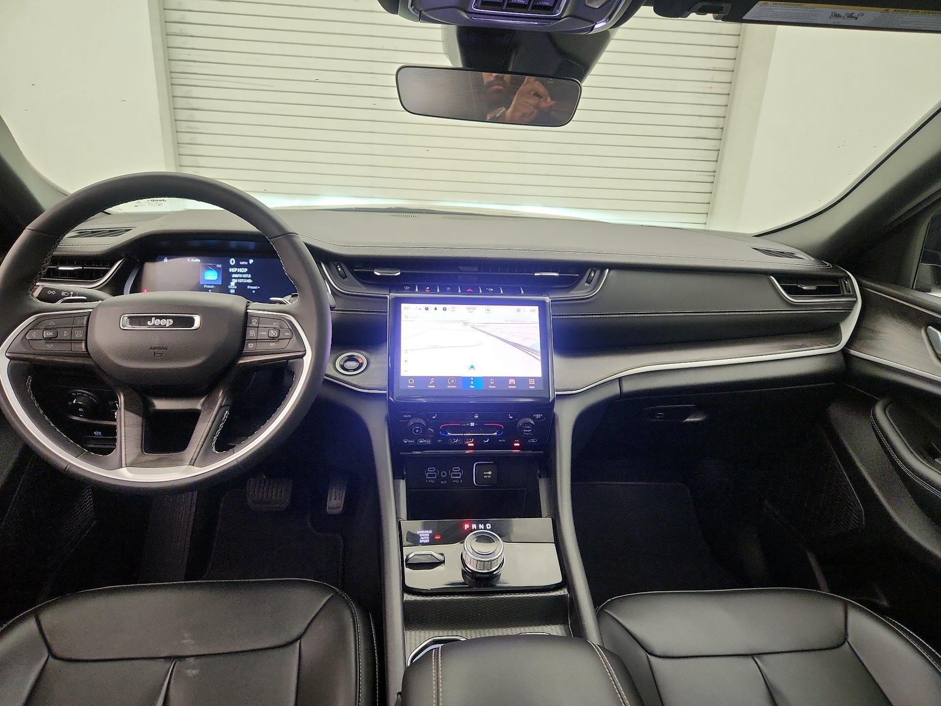 Thumbnail: 2025 Jeep Grand Cherokee - 9