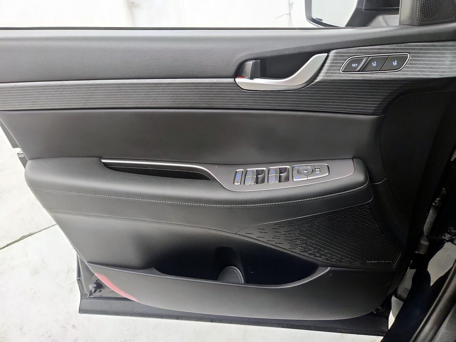 2023 Hyundai Palisade Limited - Photo 13
