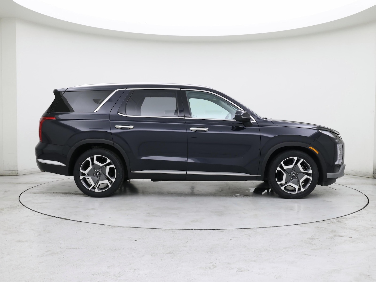 2023 Hyundai Palisade Limited - Photo 8