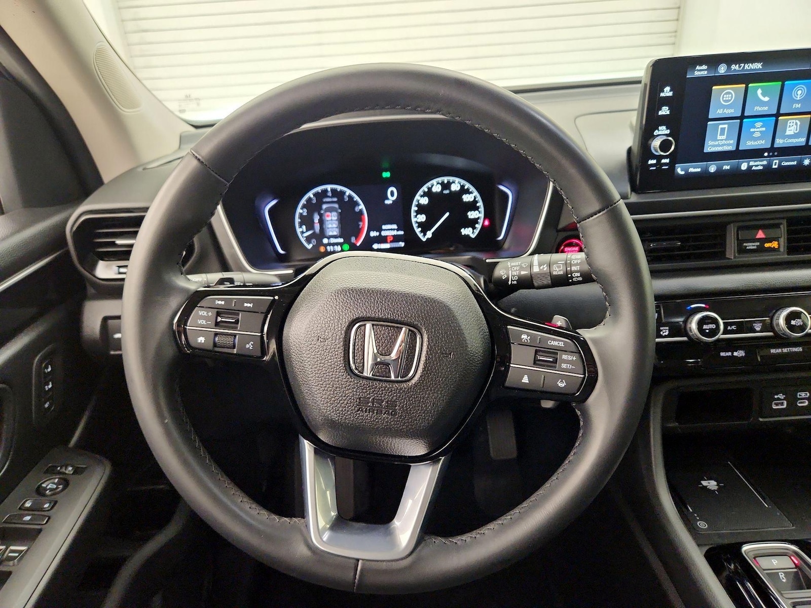 2025 Honda Pilot EX-L - Photo 11