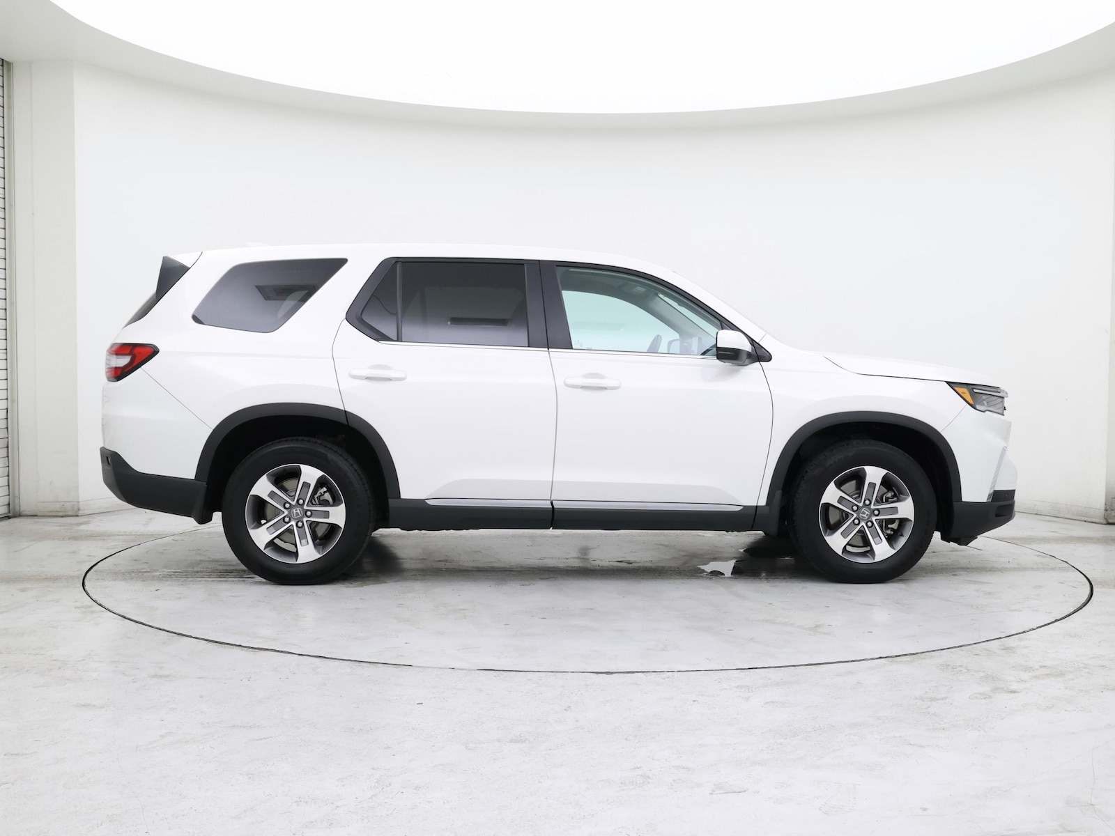 2025 Honda Pilot EX-L - Photo 8