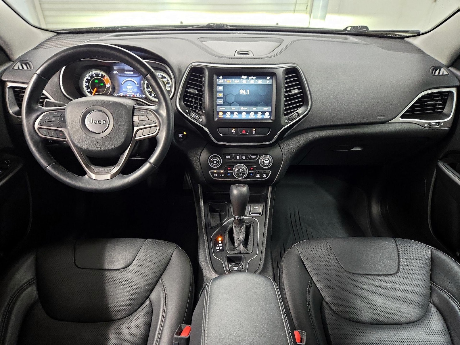 2021 Jeep Cherokee Latitude Lux - Photo 10