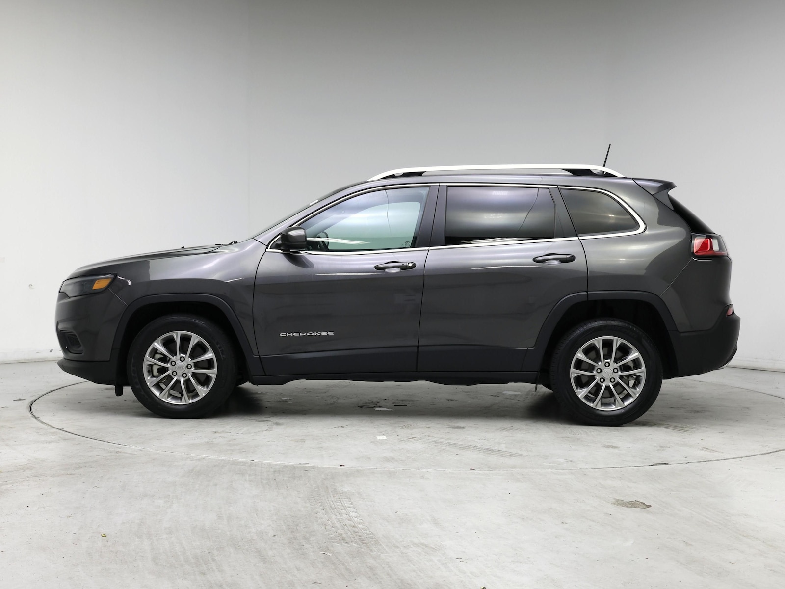 2021 Jeep Cherokee Latitude Lux - Photo 4