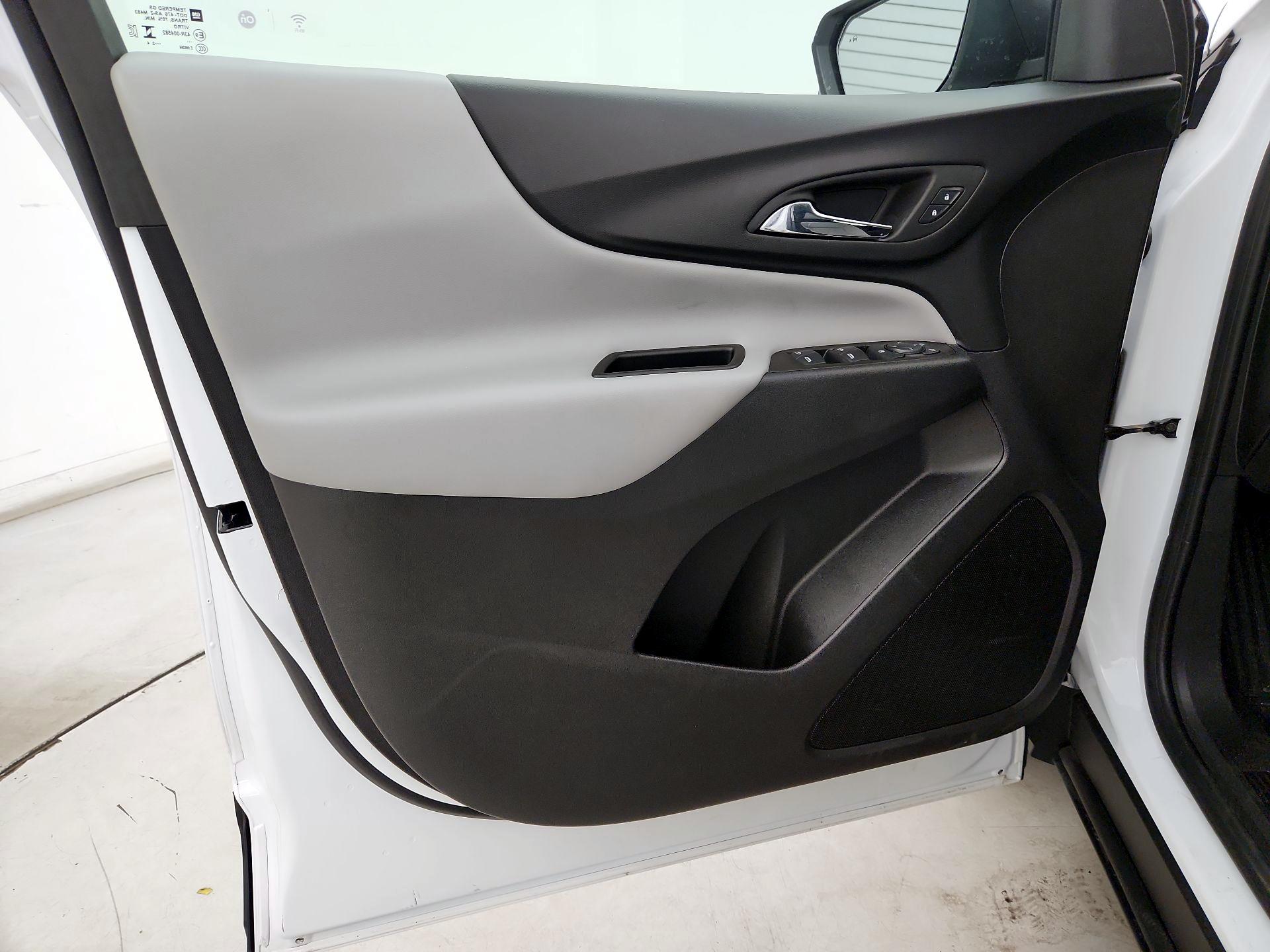 Thumbnail: 2024 Chevrolet Equinox - 12