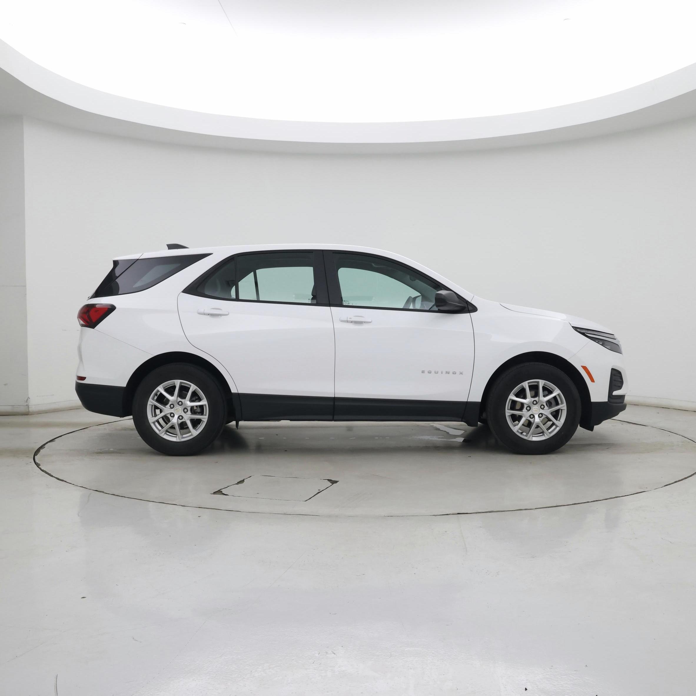 Thumbnail: 2024 Chevrolet Equinox - 7