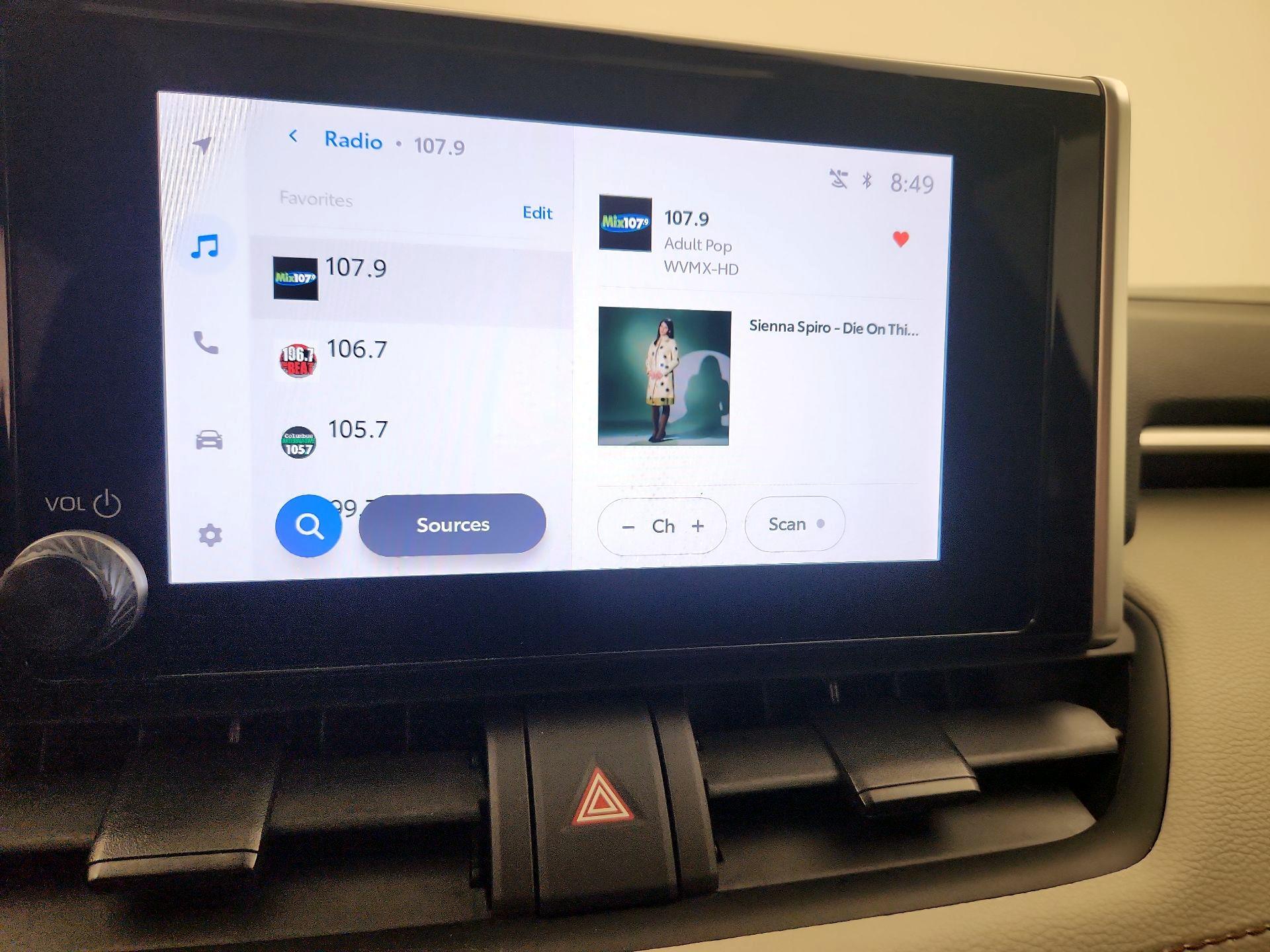 Thumbnail: 2024 Toyota RAV4 - 15