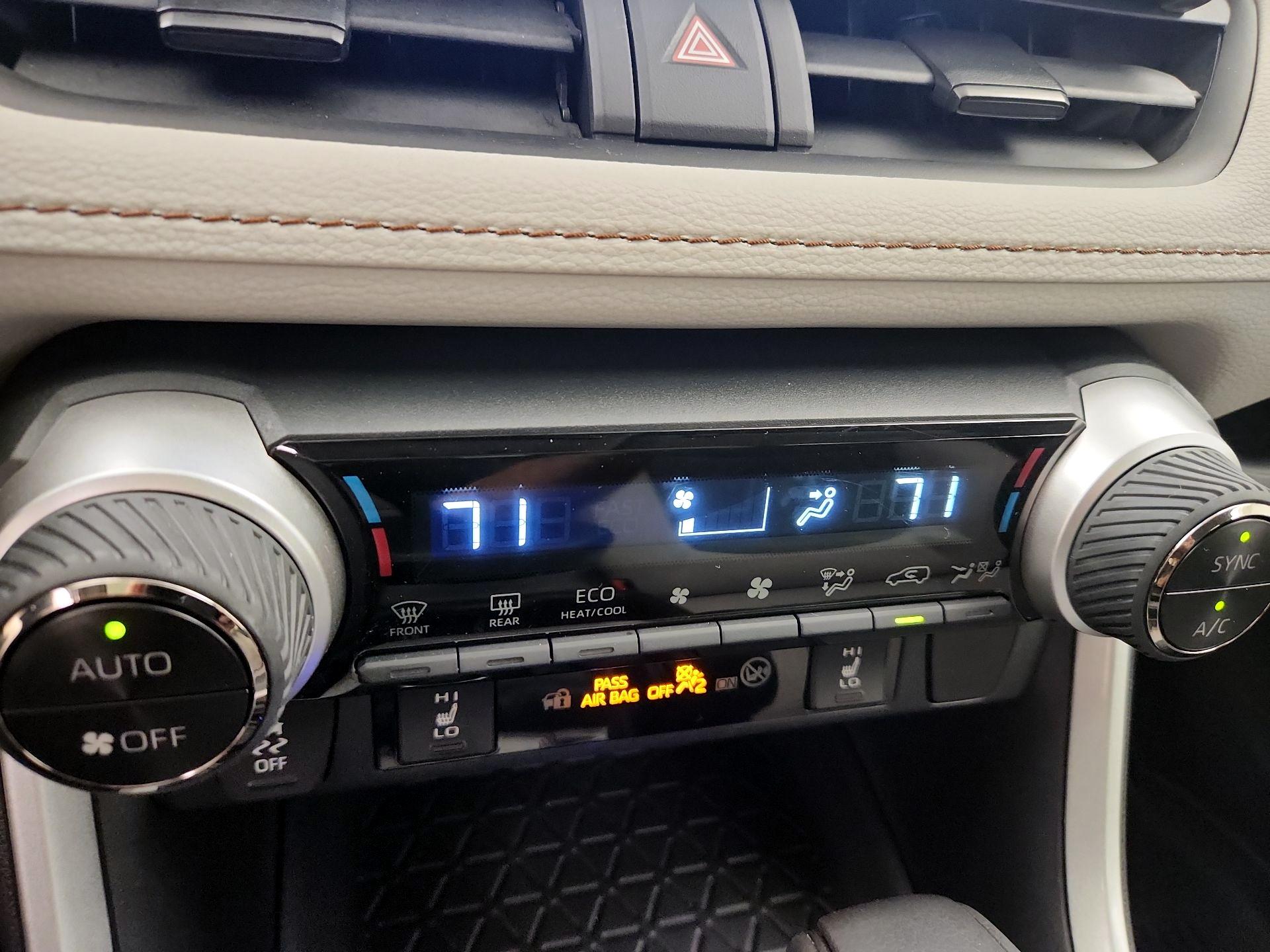 Thumbnail: 2024 Toyota RAV4 - 16