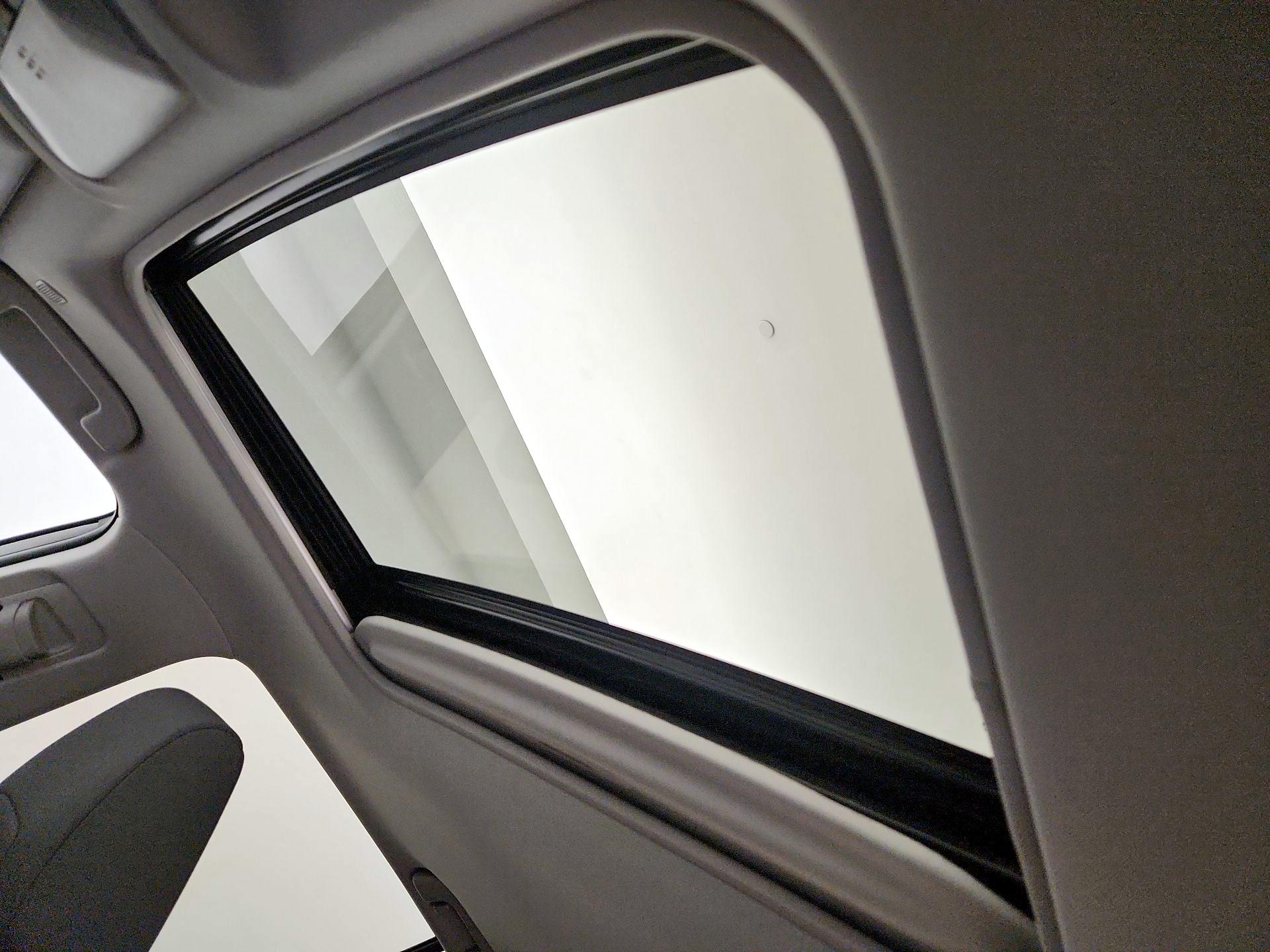 Thumbnail: 2024 Toyota RAV4 - 19