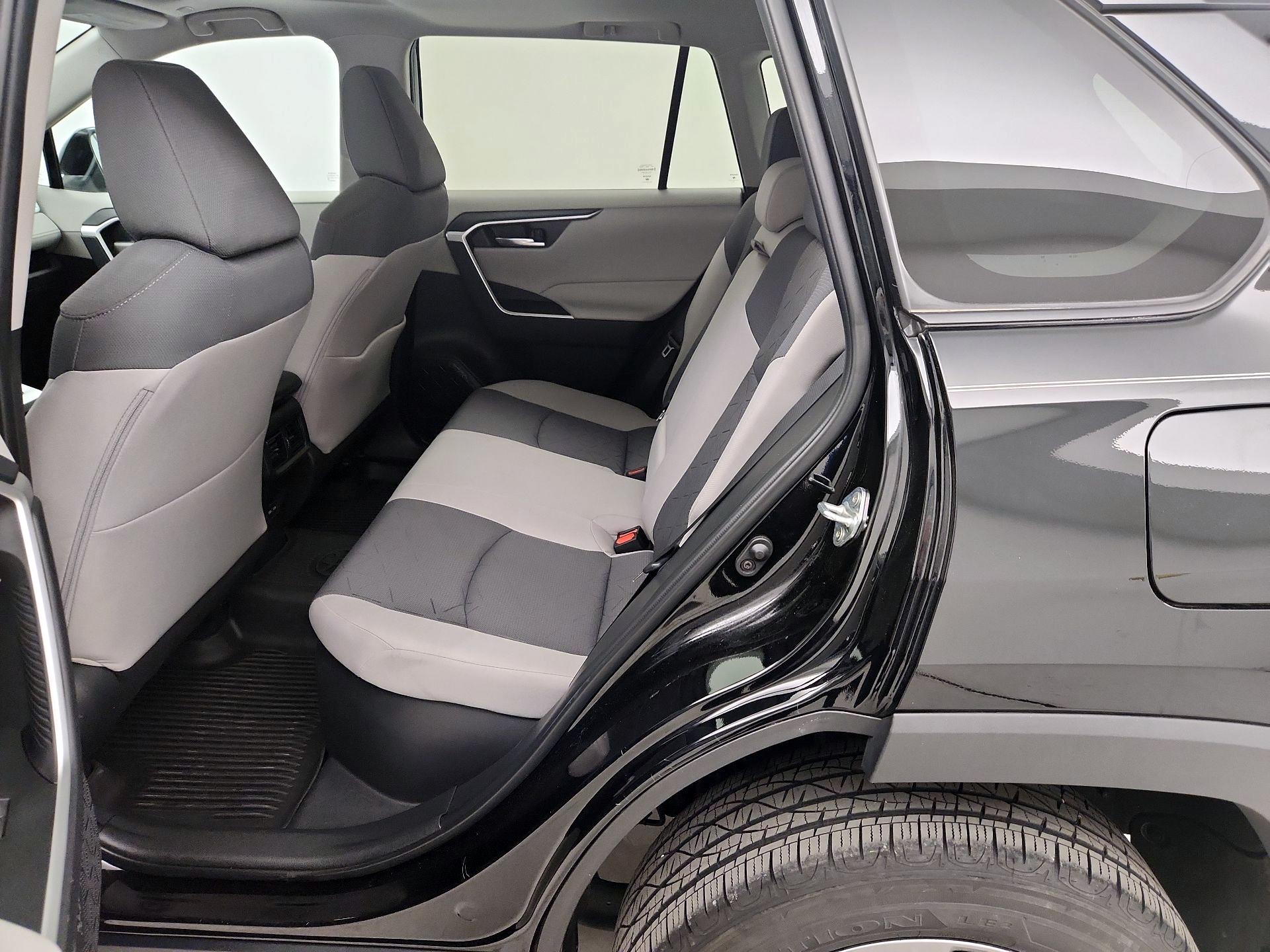 Thumbnail: 2024 Toyota RAV4 - 20