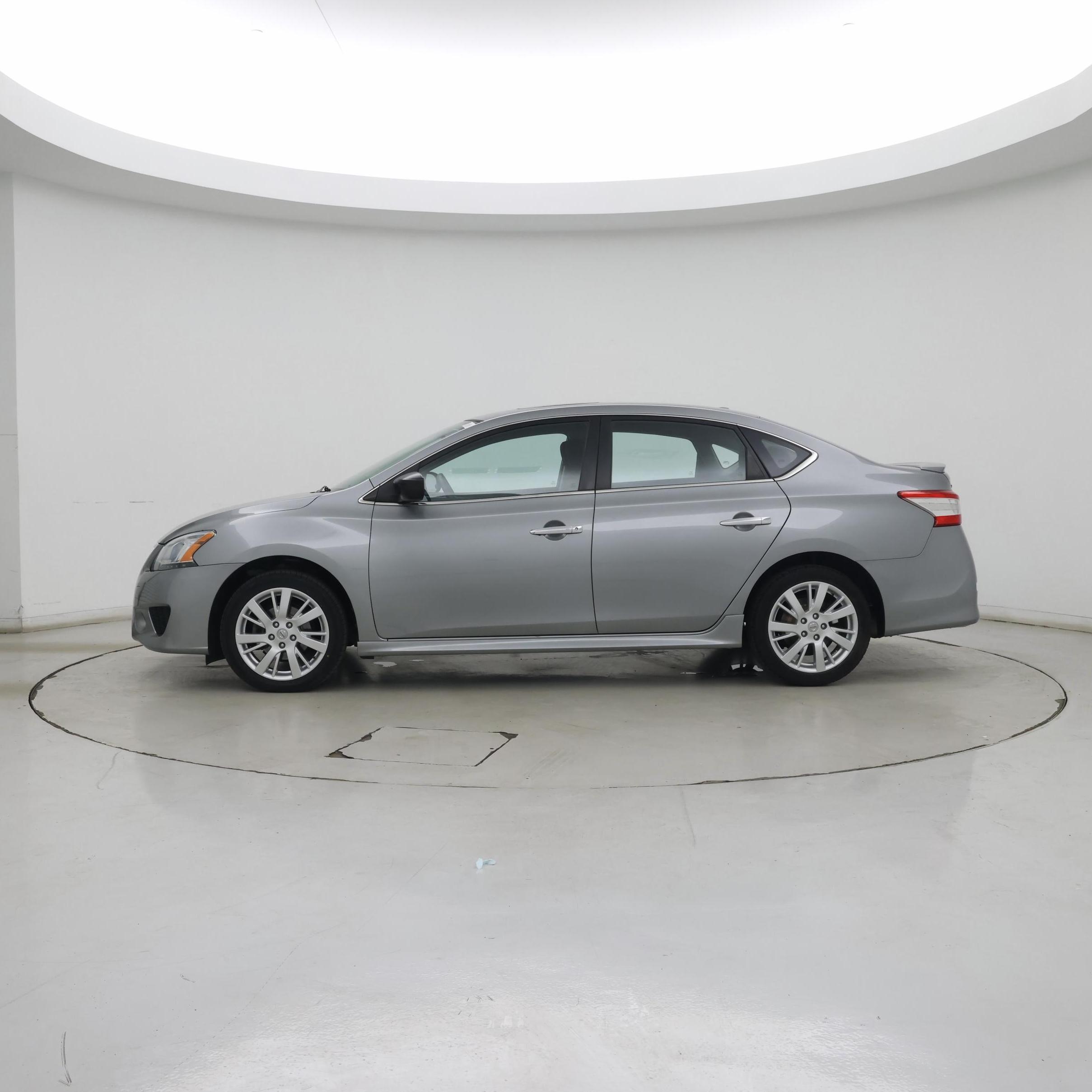 Thumbnail: 2014 Nissan Sentra - 3