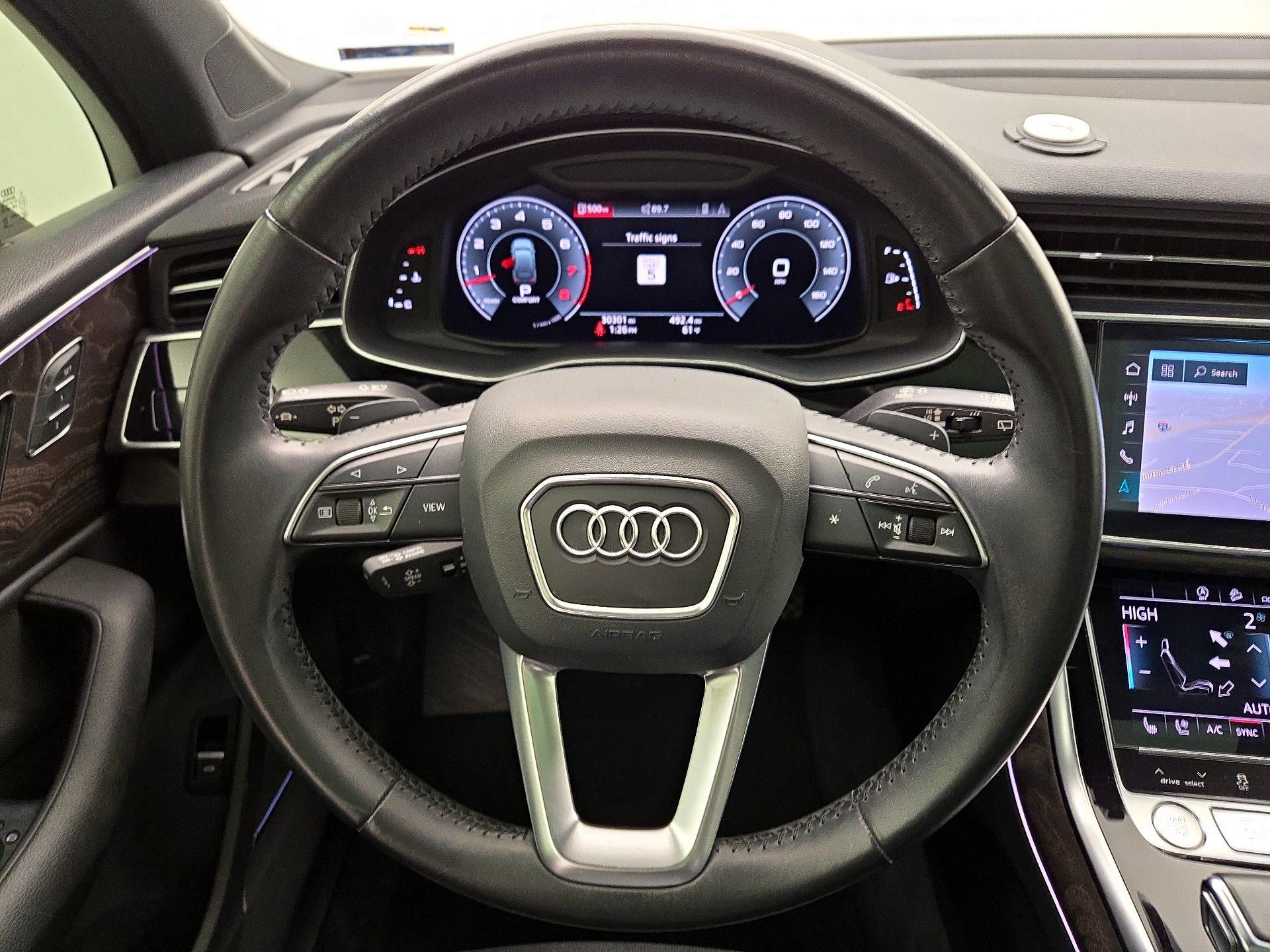 Thumbnail: 2020 Audi Q7 - 10