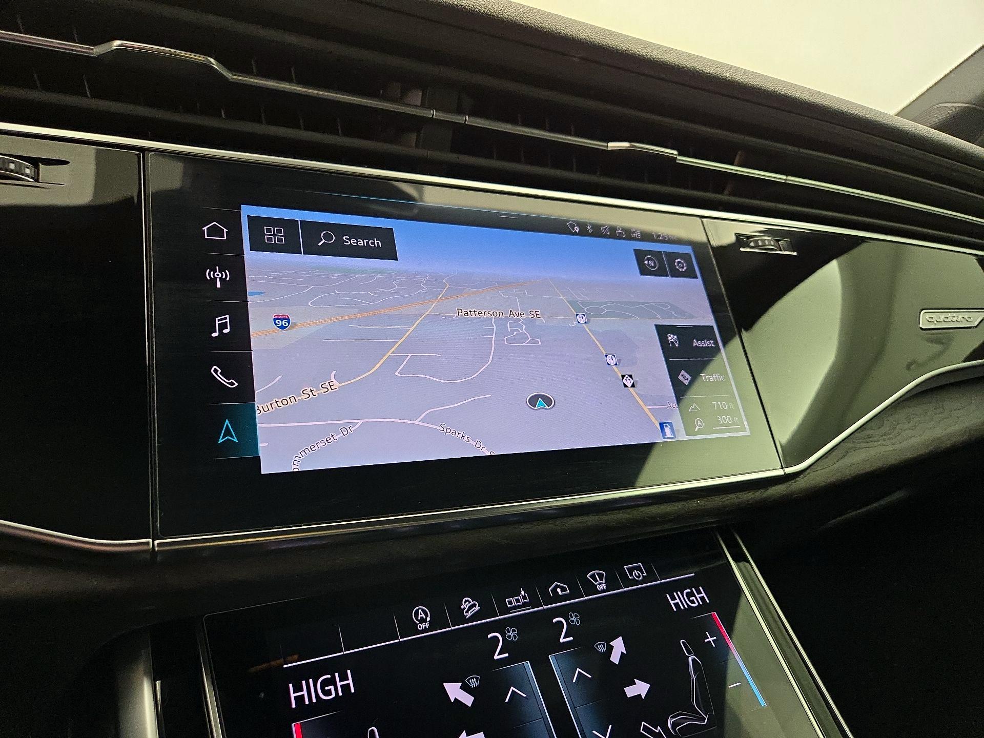 Thumbnail: 2020 Audi Q7 - 14