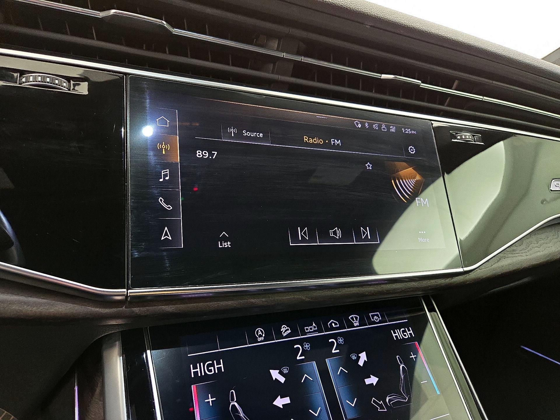Thumbnail: 2020 Audi Q7 - 16