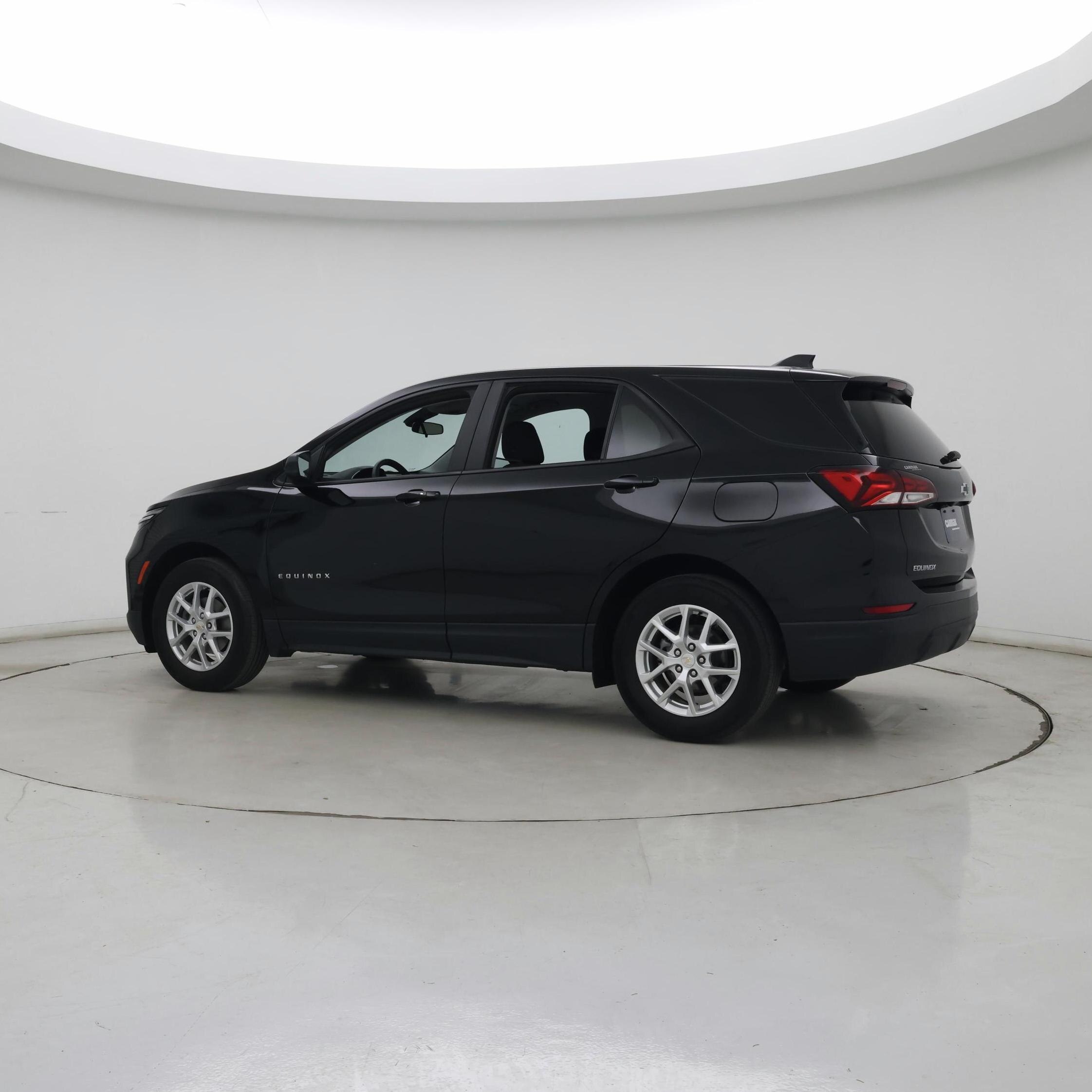 Thumbnail: 2023 Chevrolet Equinox - 3