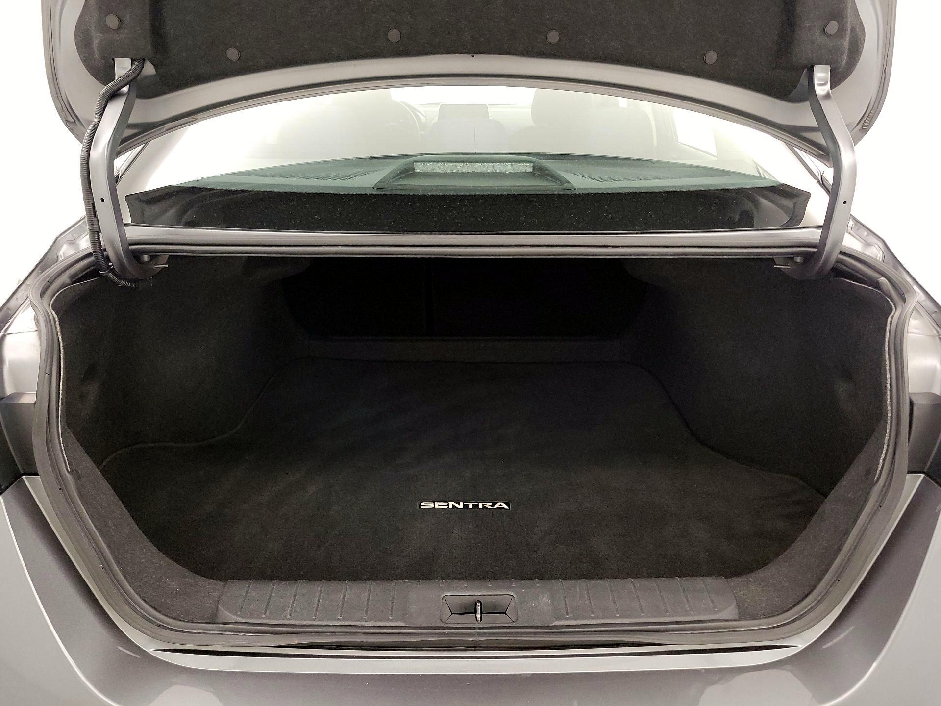 Thumbnail: 2024 Nissan Sentra - 20