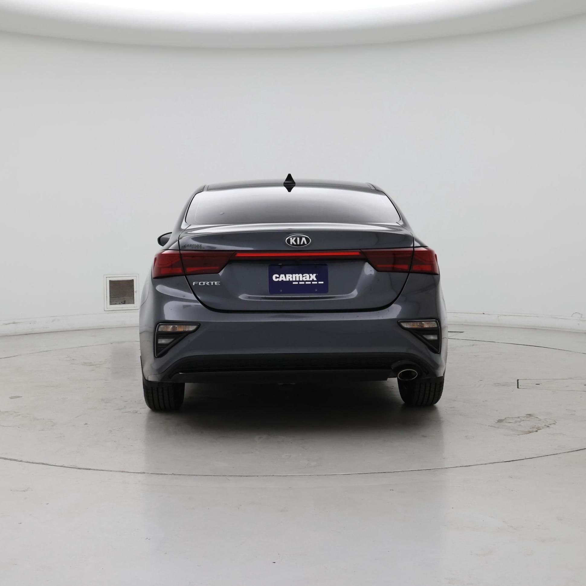 Thumbnail: 2020 Kia Forte - 6