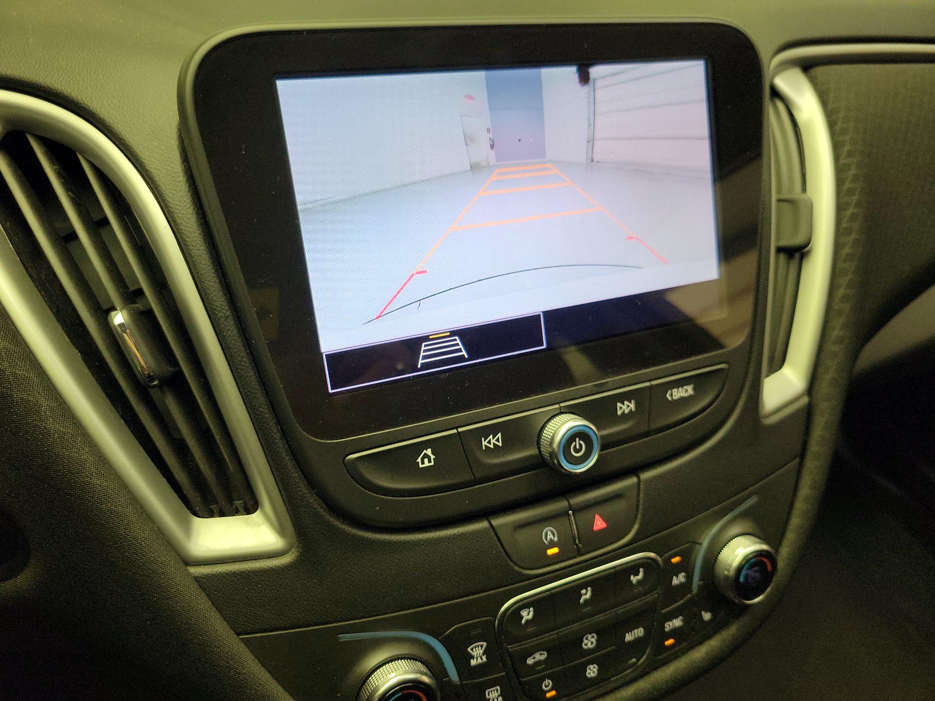 Thumbnail: 2024 Chevrolet Malibu - 14