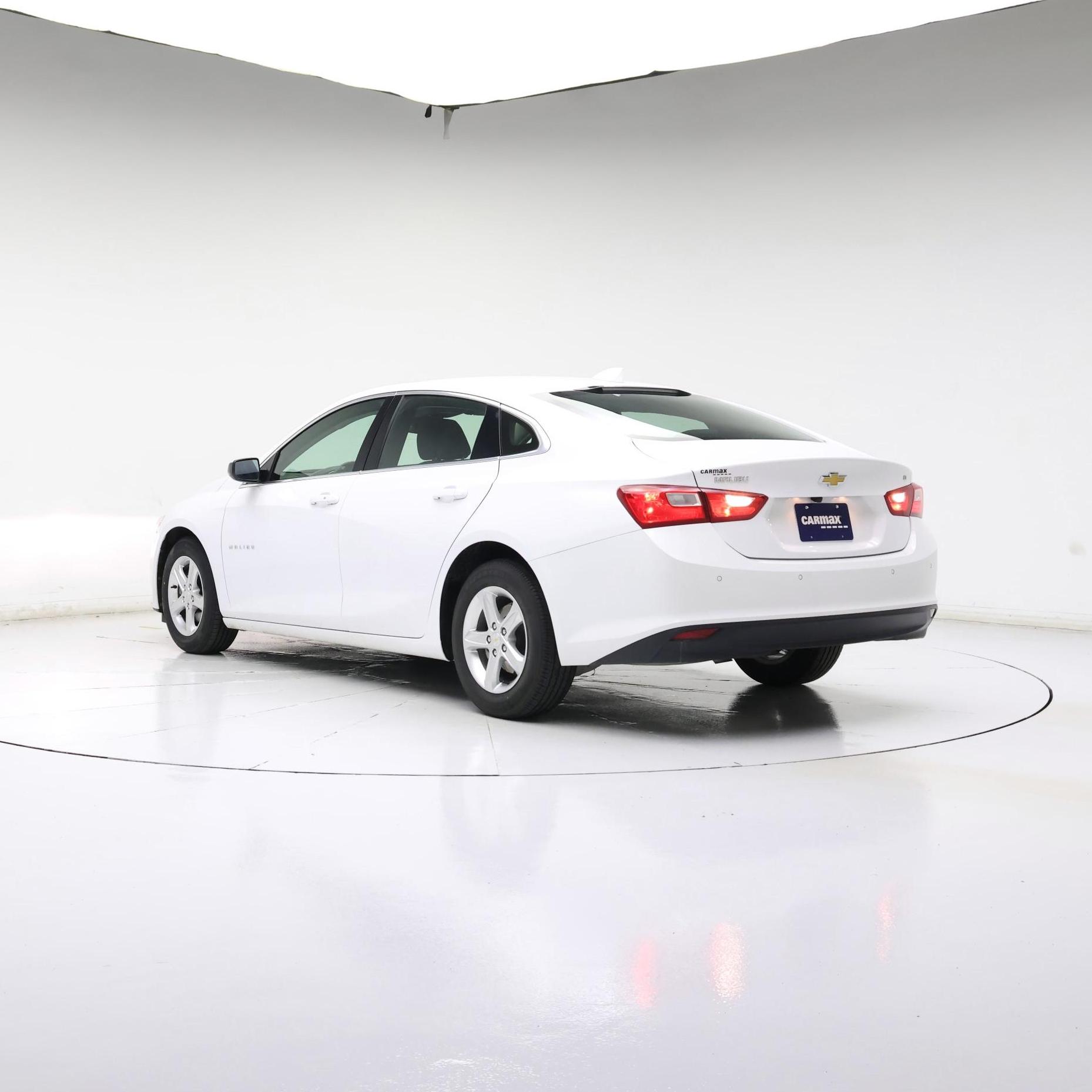 Thumbnail: 2024 Chevrolet Malibu - 2