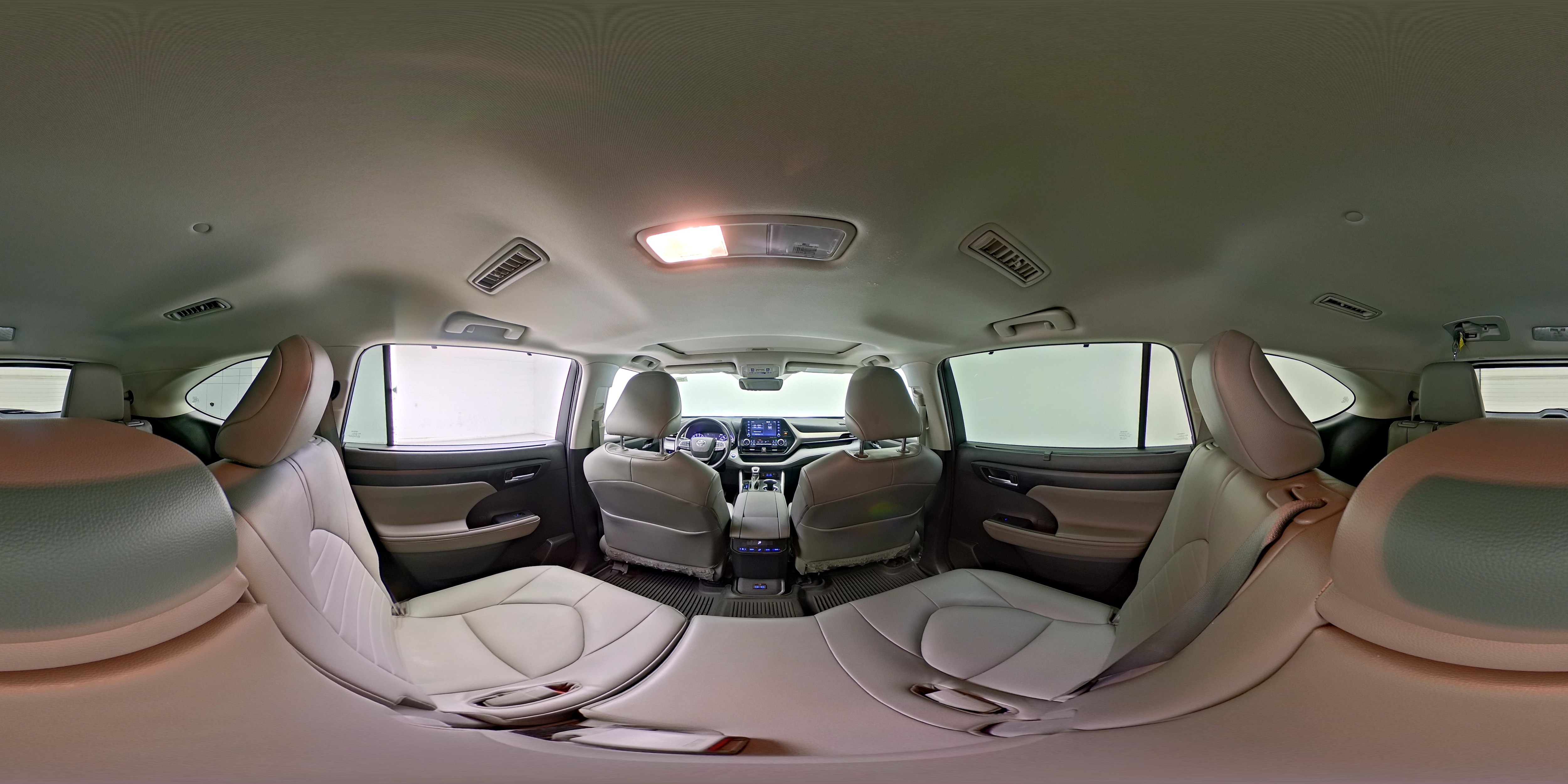 2022 Toyota Highlander XLE - Photo 28