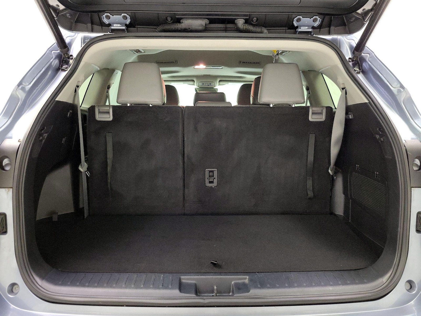 2022 Toyota Highlander XLE - Photo 23