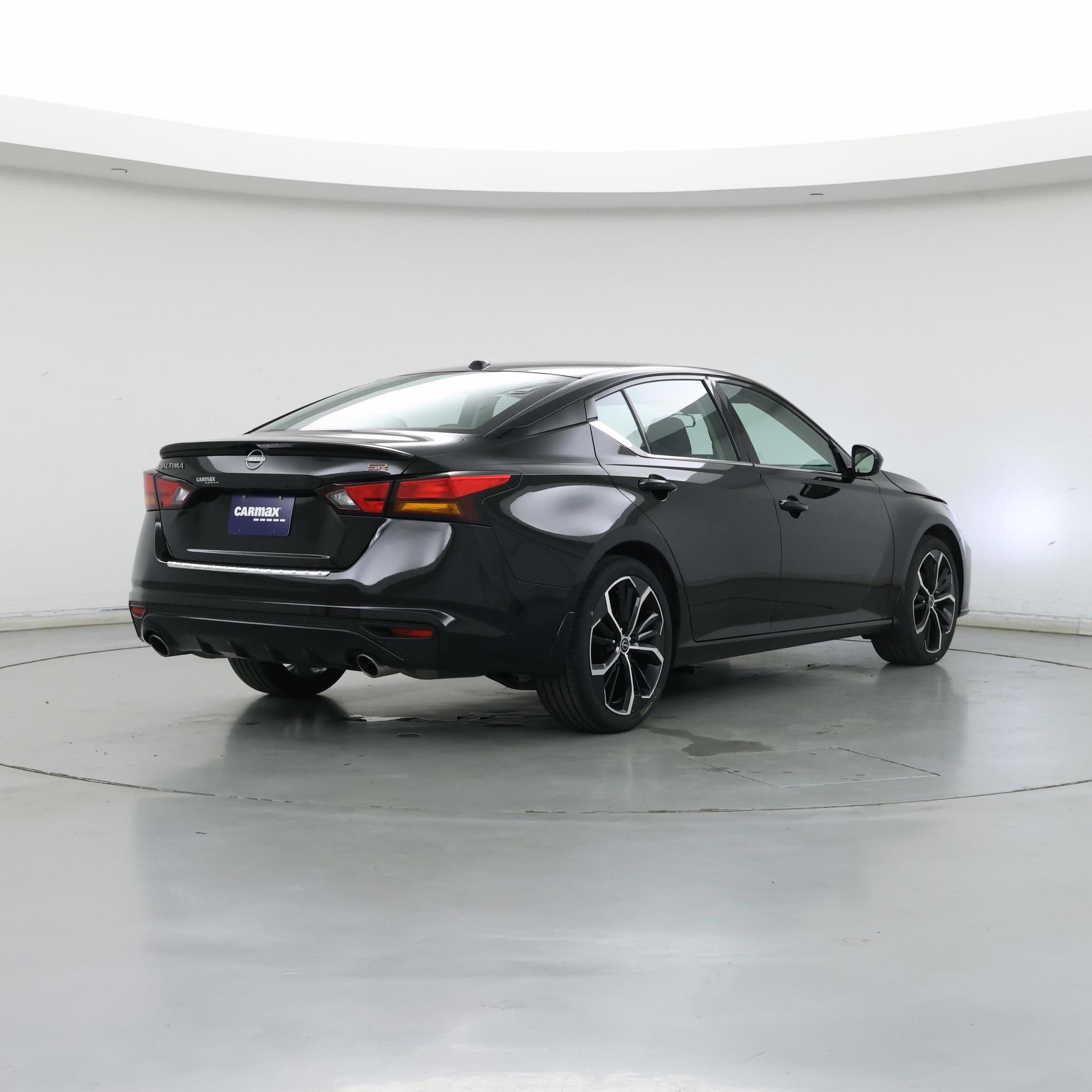 Thumbnail: 2023 Nissan Altima - 8