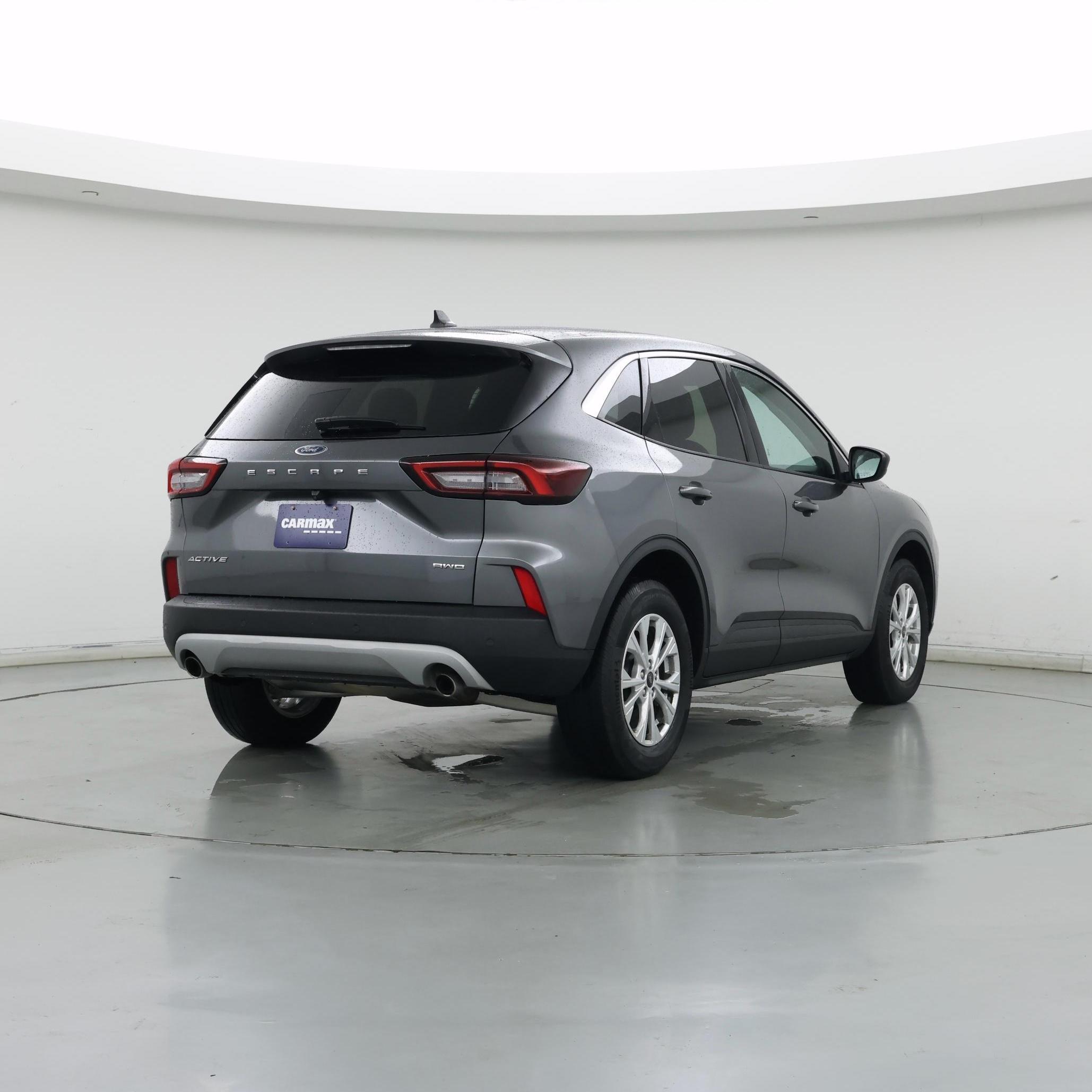Thumbnail: 2023 Ford Escape - 8