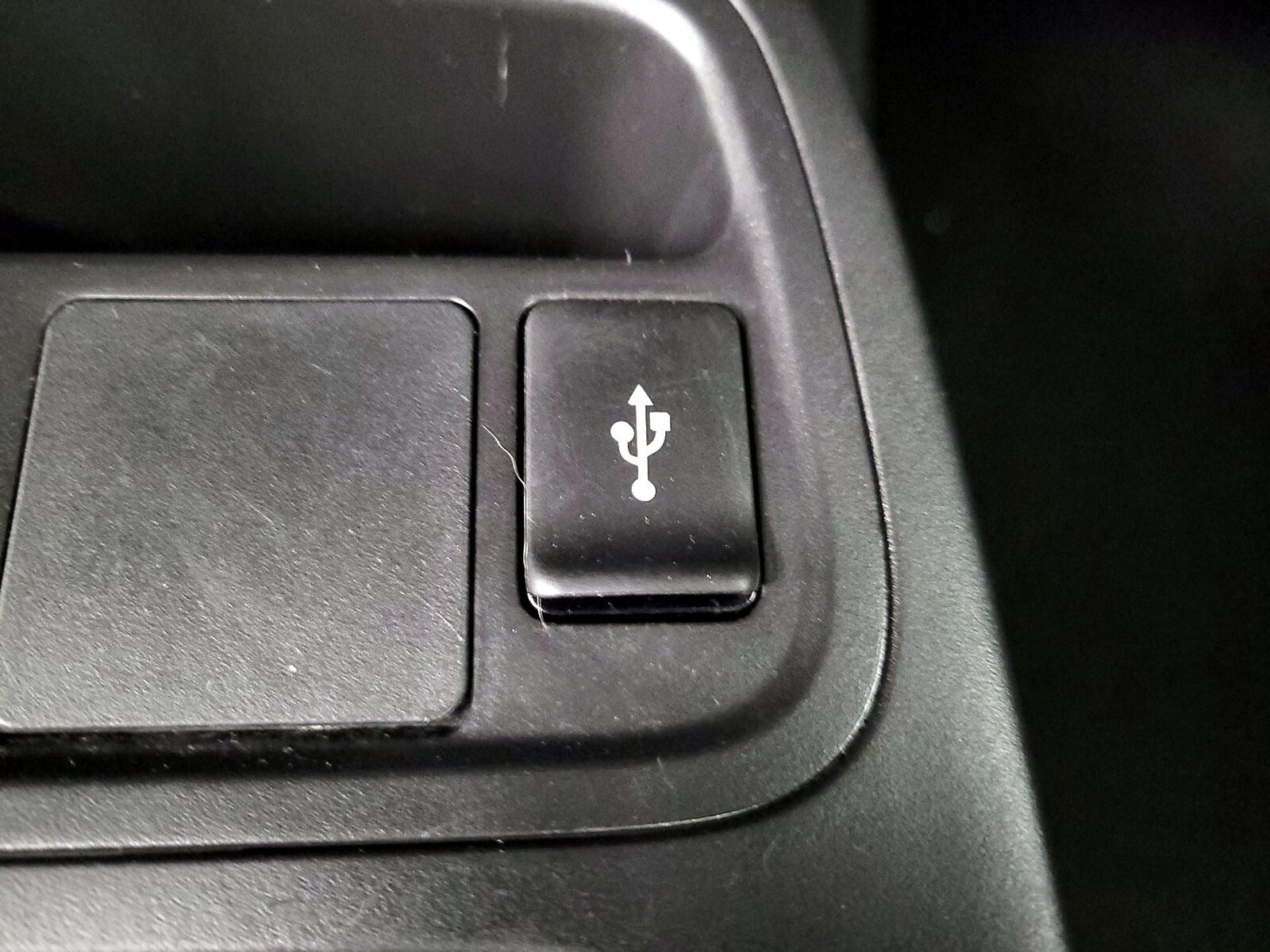2024 Mitsubishi Mirage ES - Photo 19