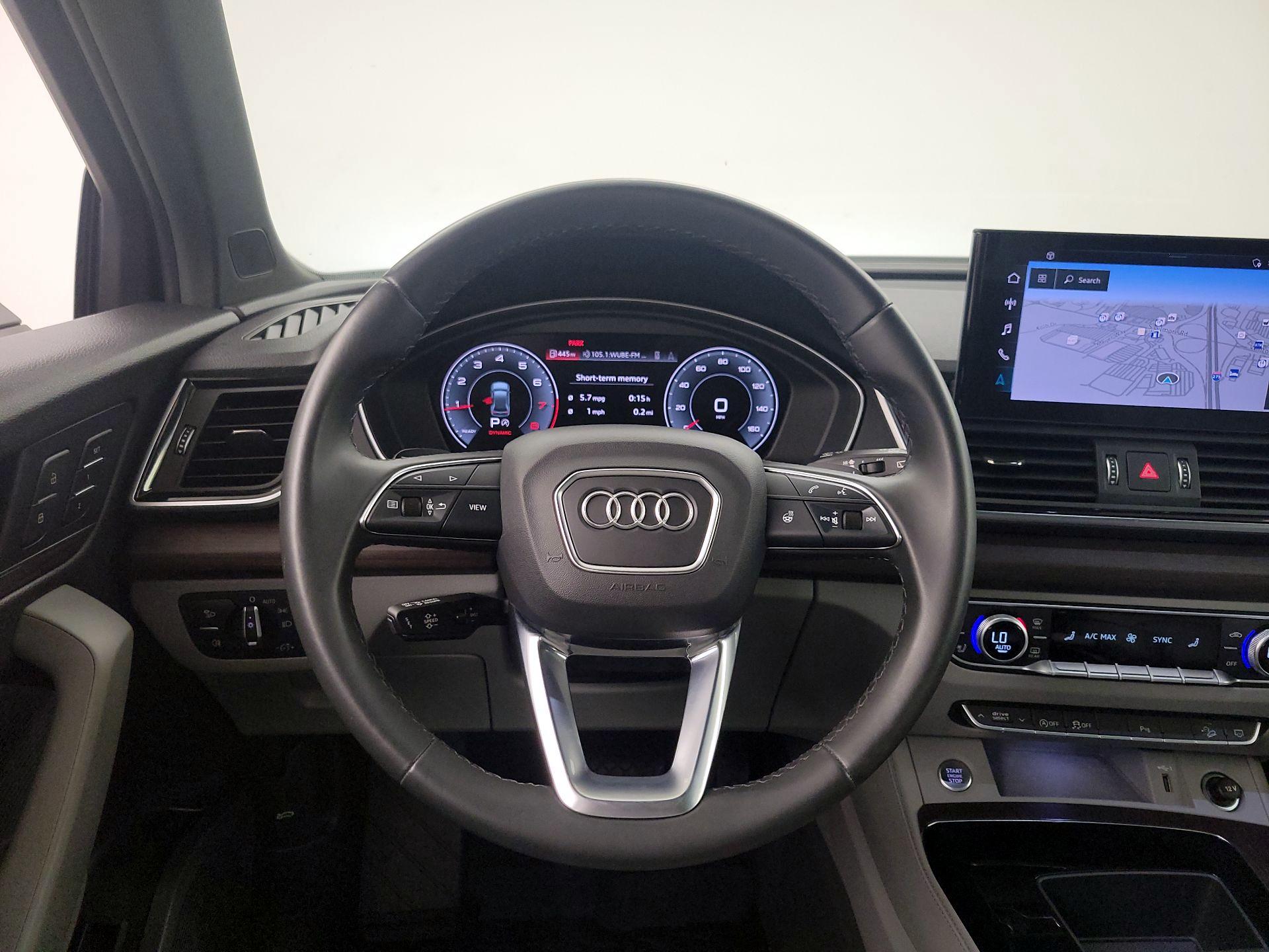Thumbnail: 2022 Audi Q5 - 10