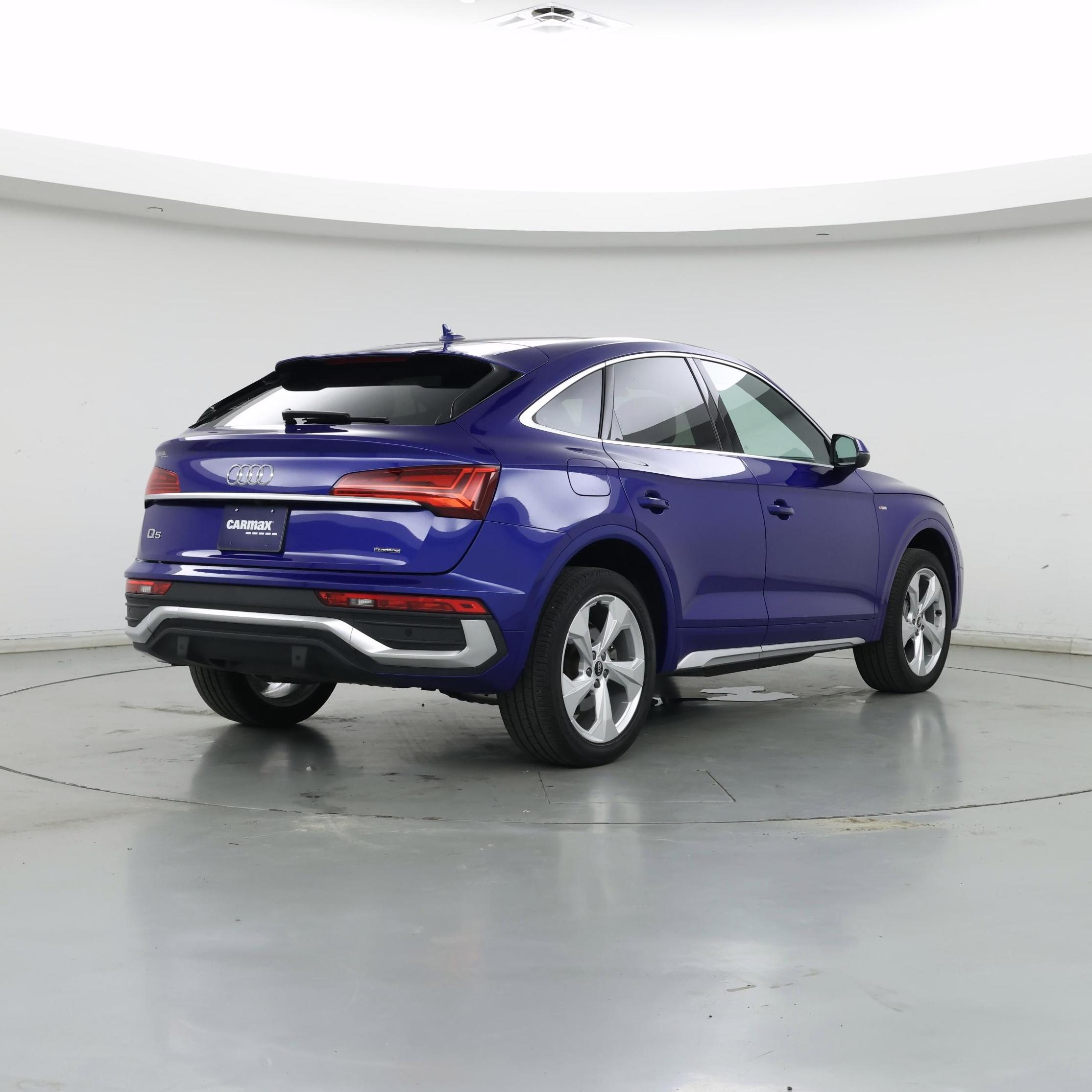 Thumbnail: 2022 Audi Q5 - 8