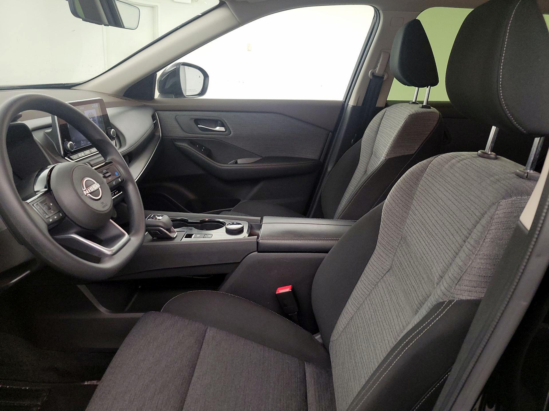 Thumbnail: 2023 Nissan Rogue - 11